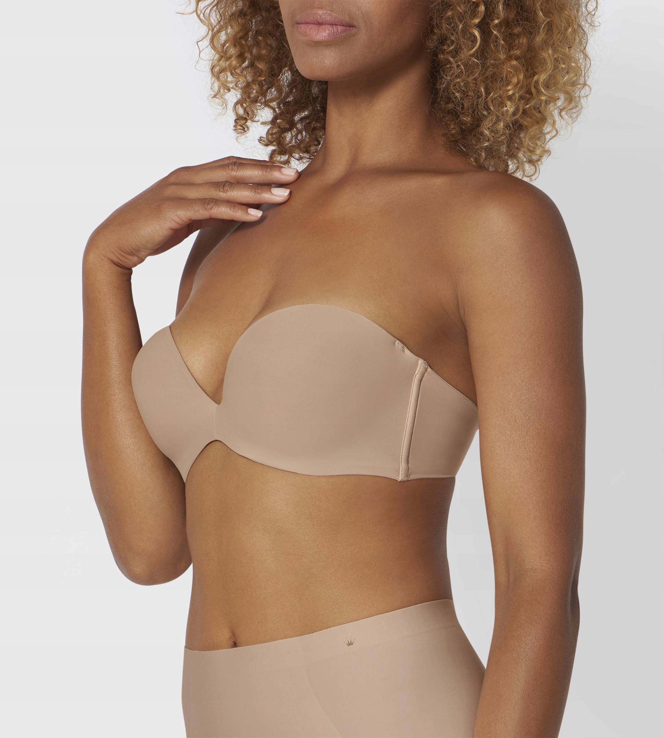 Podprsenka bardotka push-up Triumph Stepy Soft 01 Wdp 80A