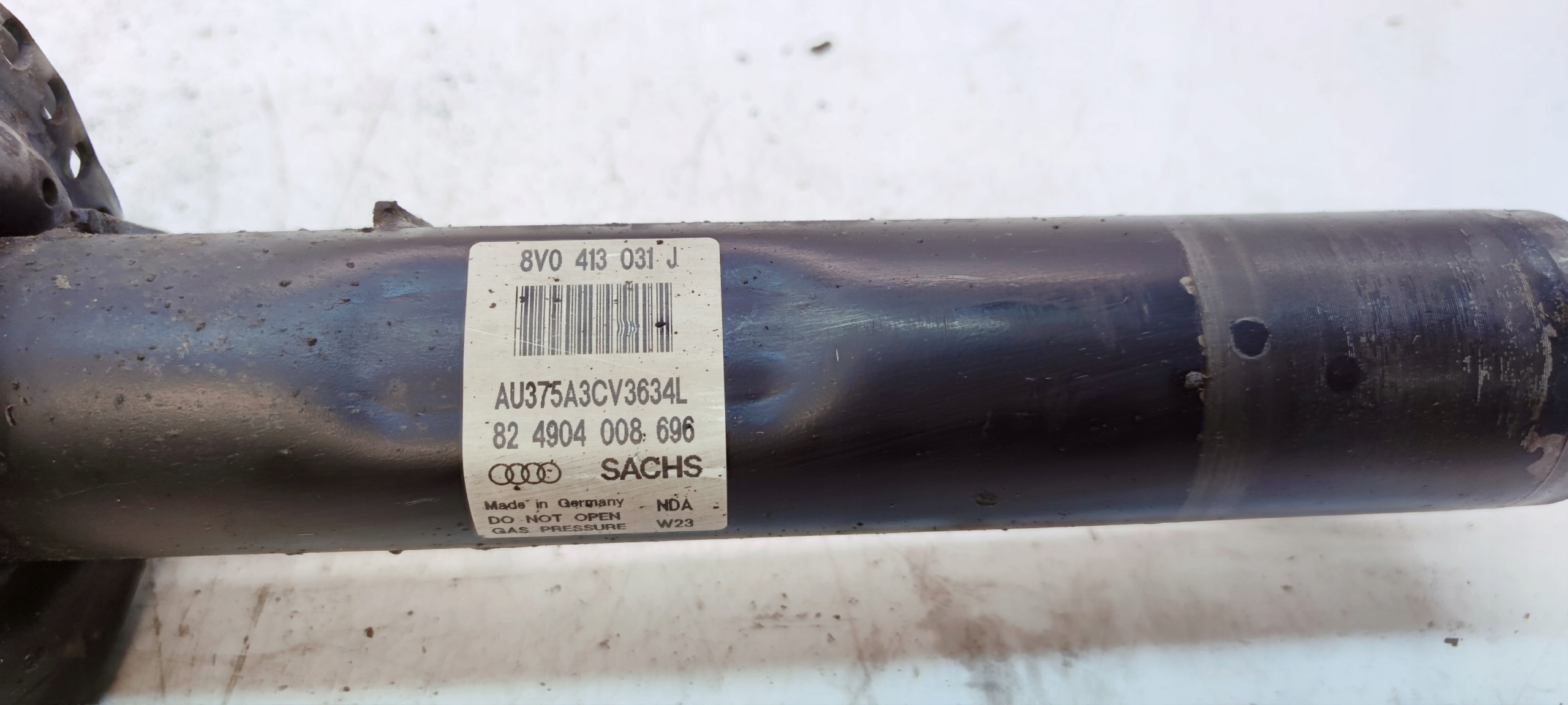 STOSSDÄMPFER LINKS ODER RECHTS VORNE AUDI A3 8V VW SEAT SKODA 8V0413031J