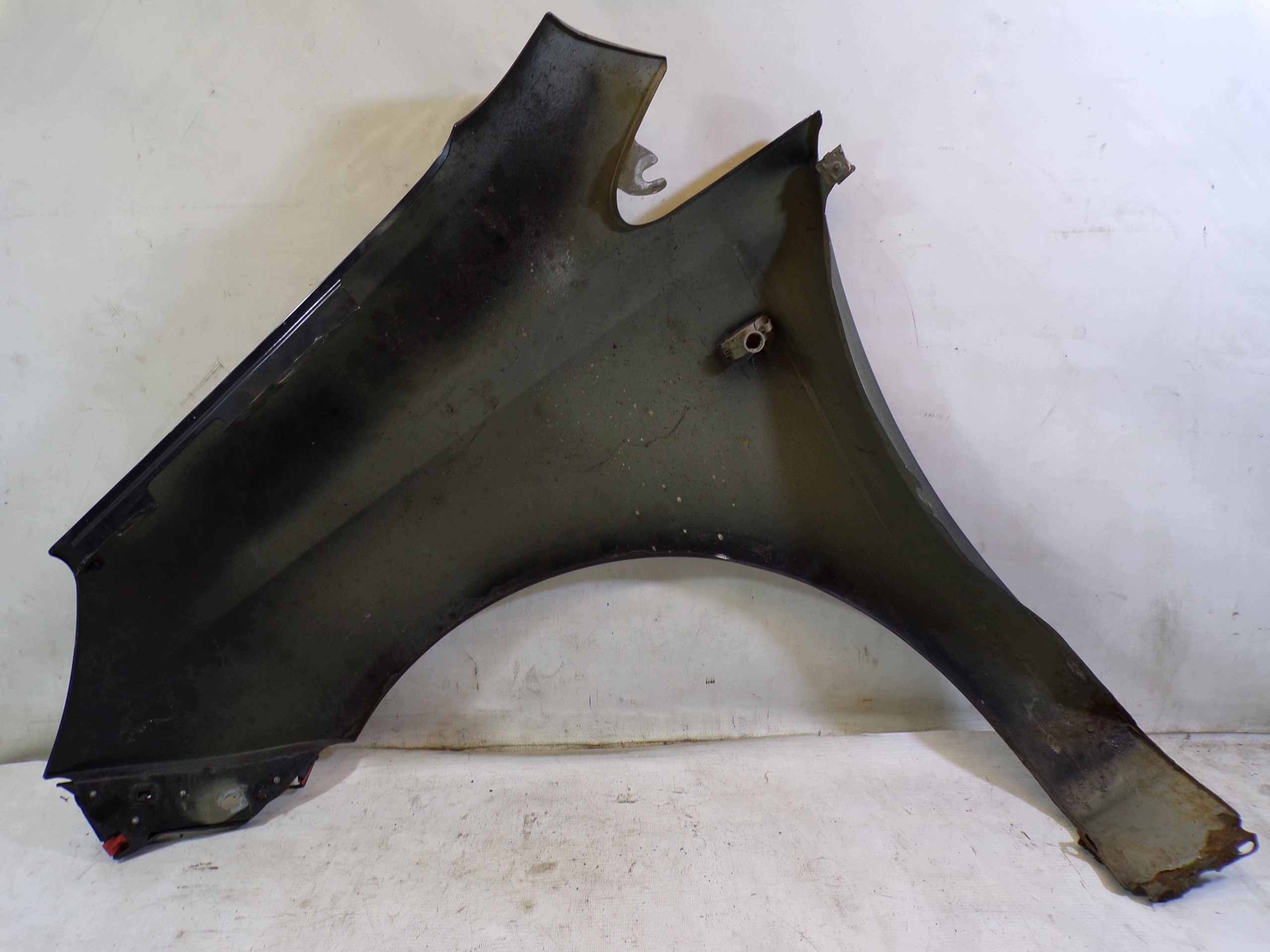 fender right front OPEL CORSA D colour Z20R