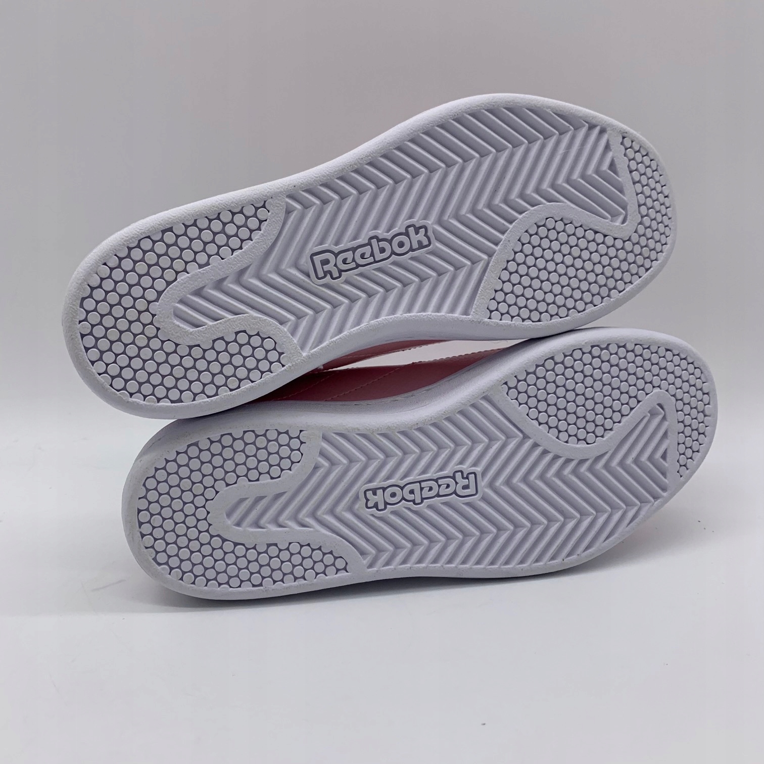 Buty dziecięce sneakersy Reebok Royal Complete 32 Rodzaj zapięcia Sznurowadła