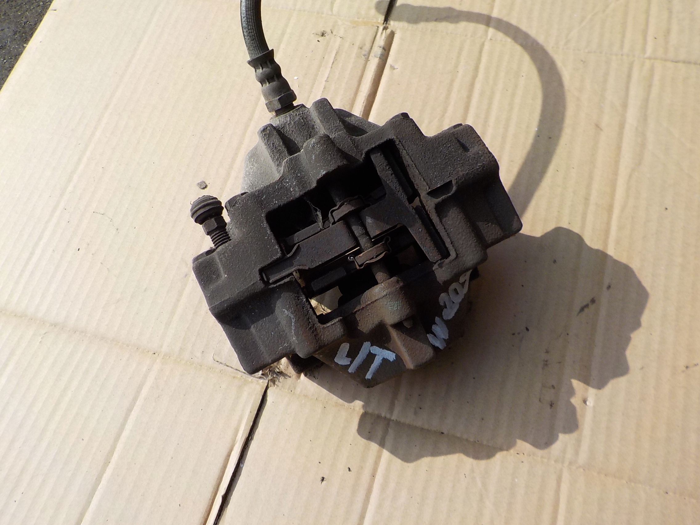 caliper brake left rear part mercedes w209 2,7 cdi 2003r