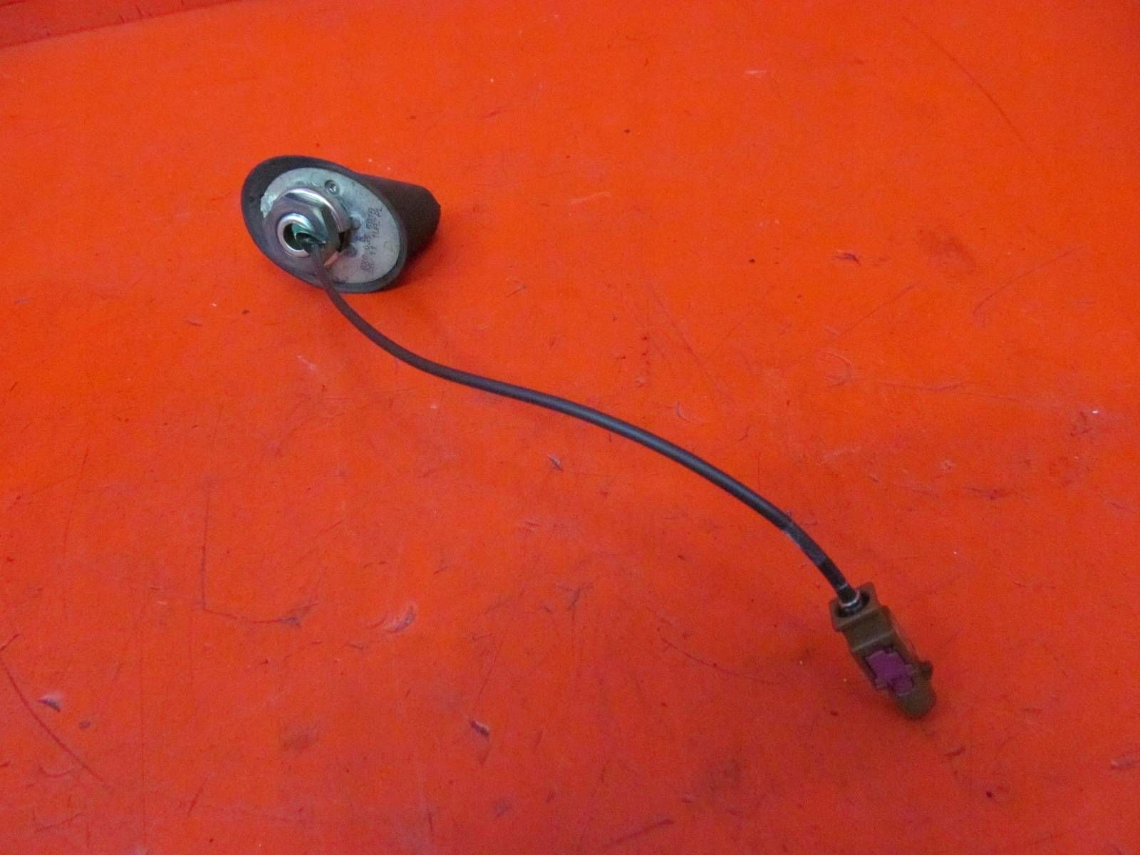AUDI A1 S1 et 1 8X Antenne Toit GPS Porte Béquille de support 8X0035501A