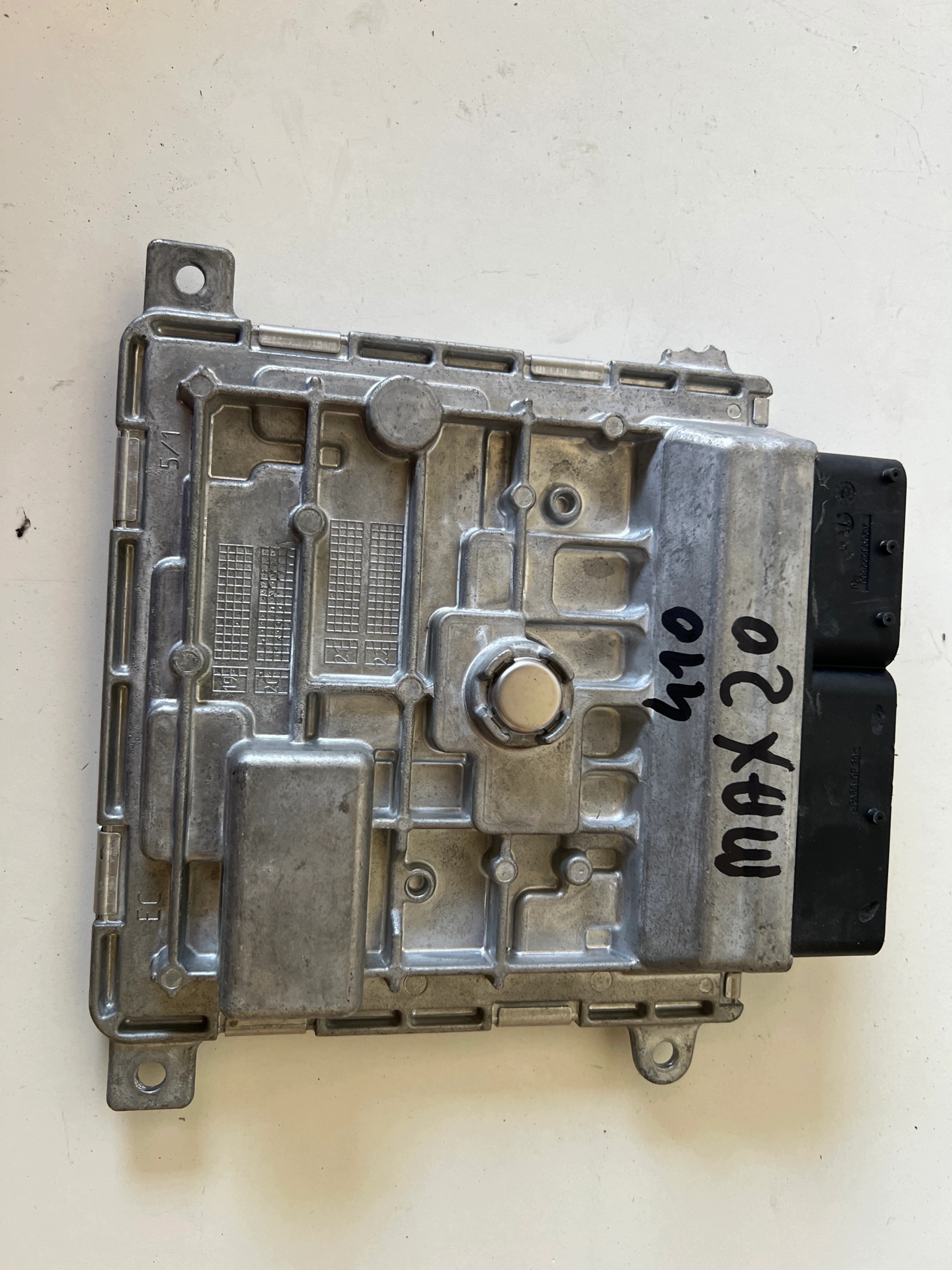 MERCEDES CLA 1.3 BEN computer ECU A2829003200 A2829012900 A2C17790300