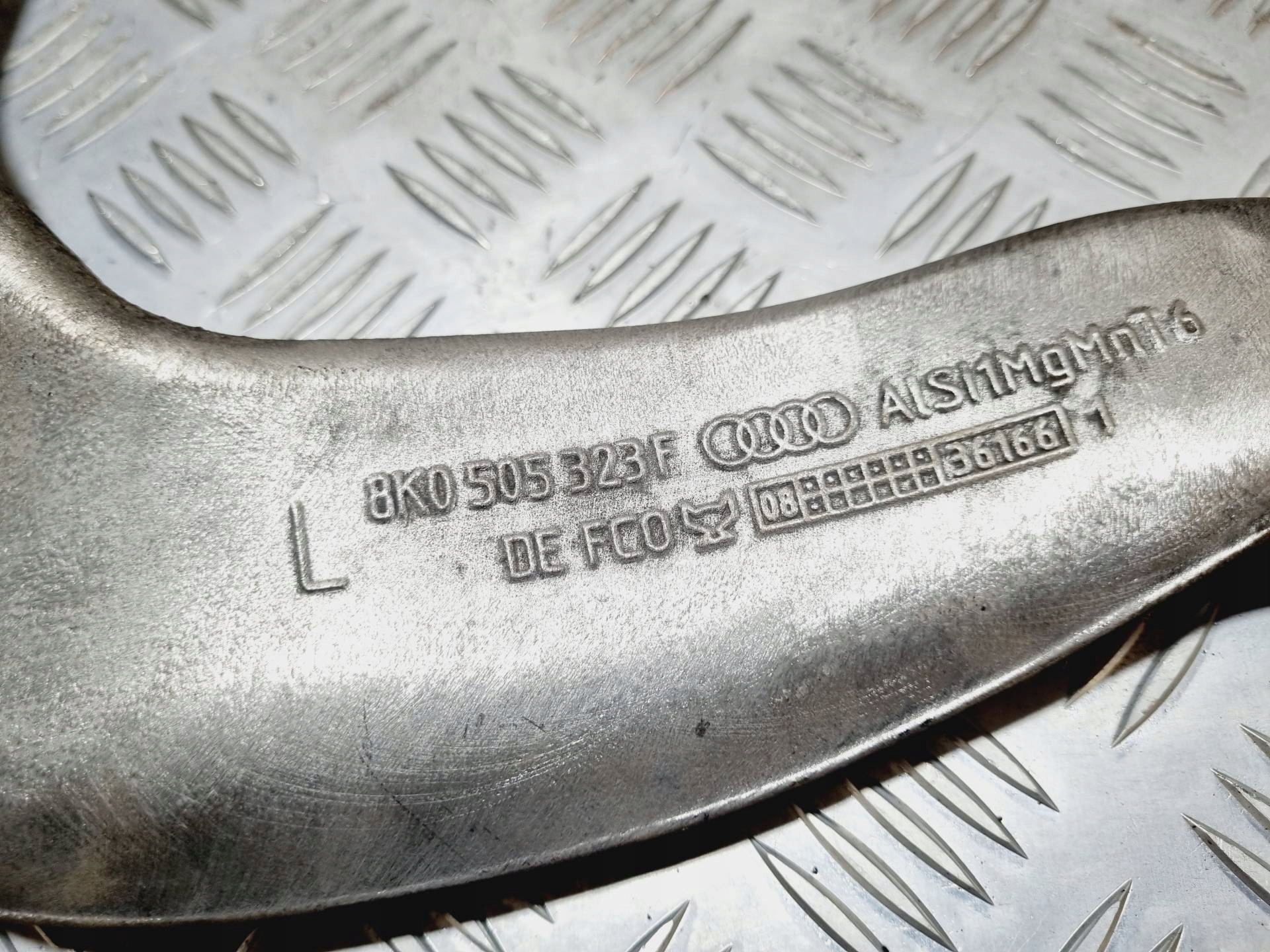 Querlenker heck links Seite Audi A5 8T 2008 8K0505323F