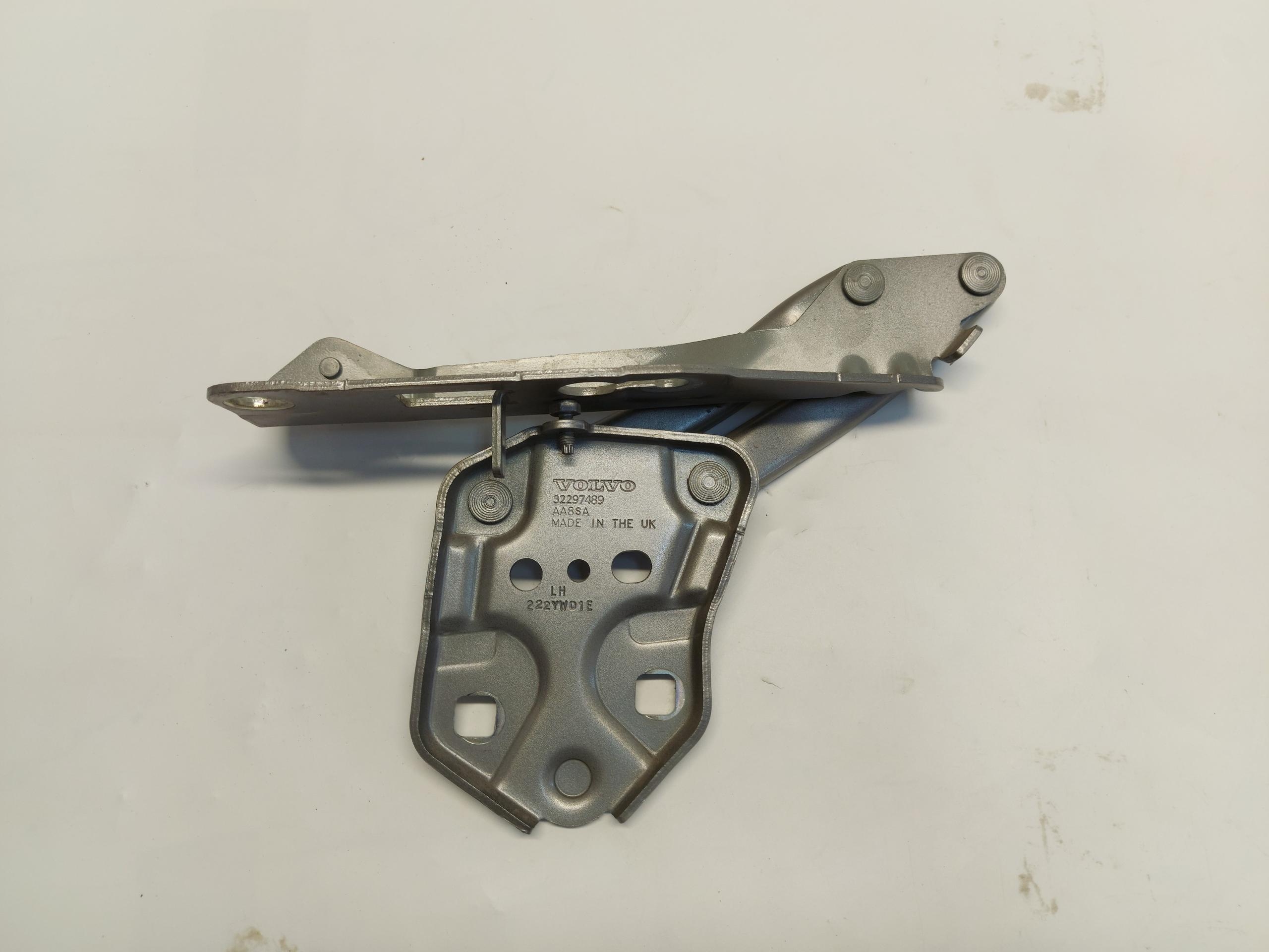 Volvo XC40 T5 EH, 2021 hinge bonnets left oryg 32297489