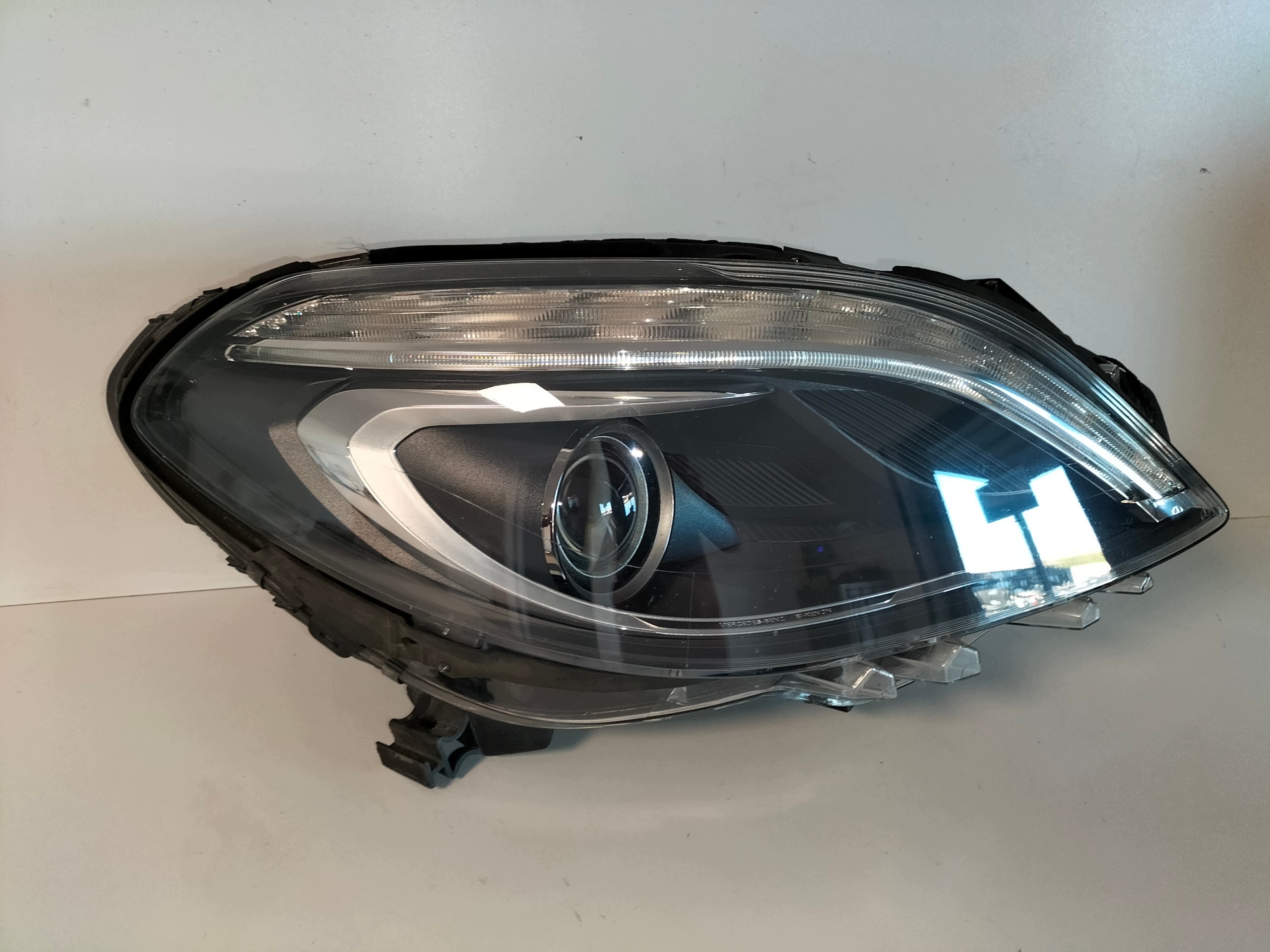 light front reflektor right MERCEDES B class W246 11-14 XENON non-setting