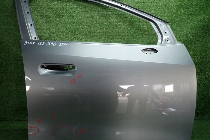 BMW X2 U06 ACTIVE TOURER 22- door right front front