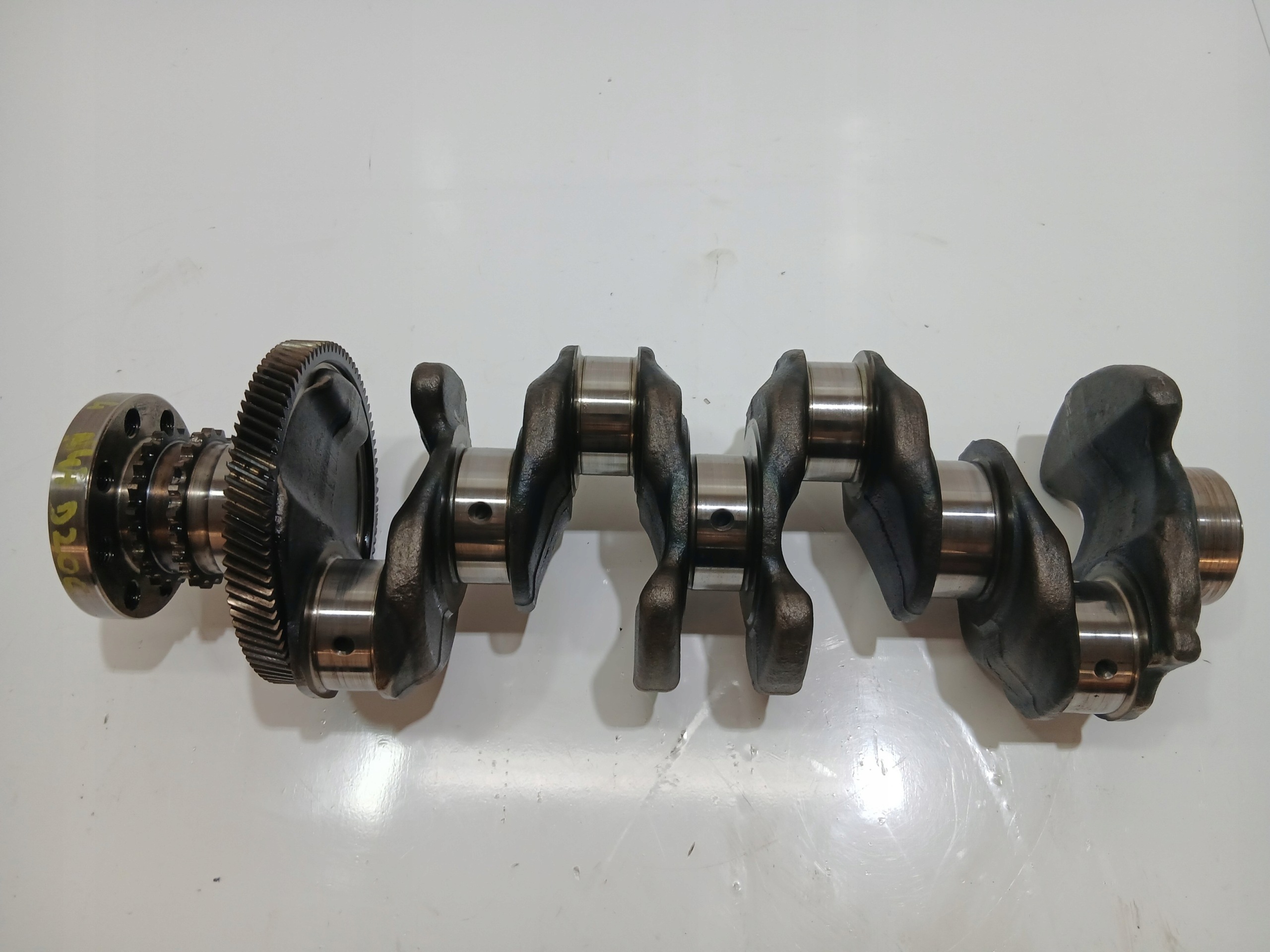 kľukový hriadeľ BMW X1 E84 N47D20C 8513673