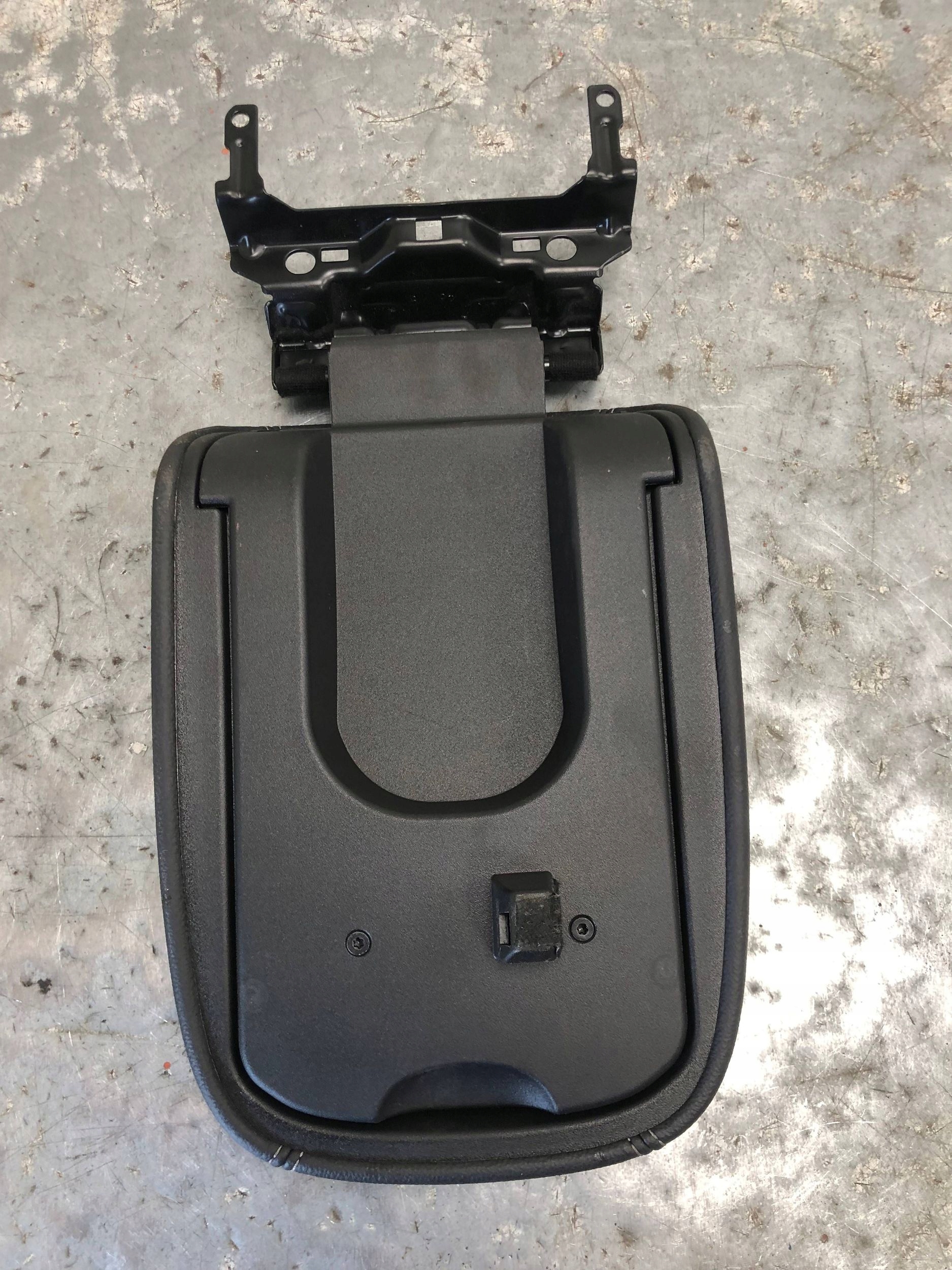 armrest leather FORD KUGA MK2 LIFT GV41-S05C74-BPW