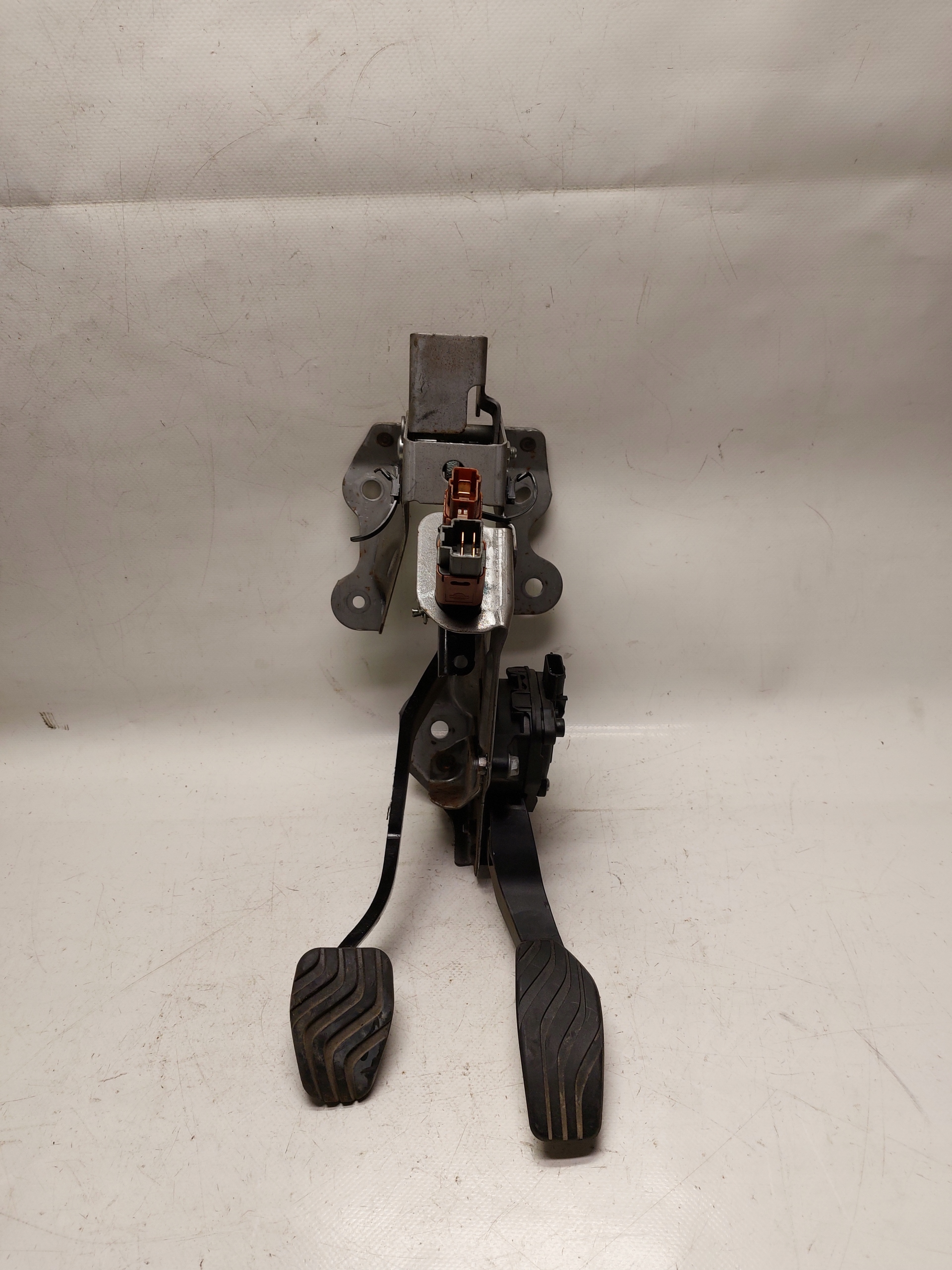 465014EA2B 6PV009978 - Потенциометр педаль акселератора тормоза QASHQAI II J11