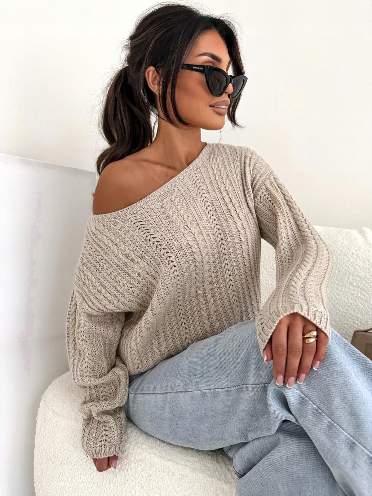 Volný Svetr S Ozdobnou Ažurovou Vazbou Aravelio, Béžový