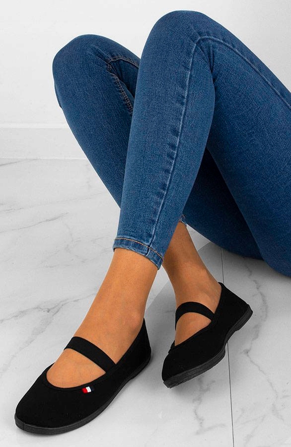 CZARNE TENISÓWKI CZESZKI FLAGA 38 Oryginalne opakowanie producenta pudełko