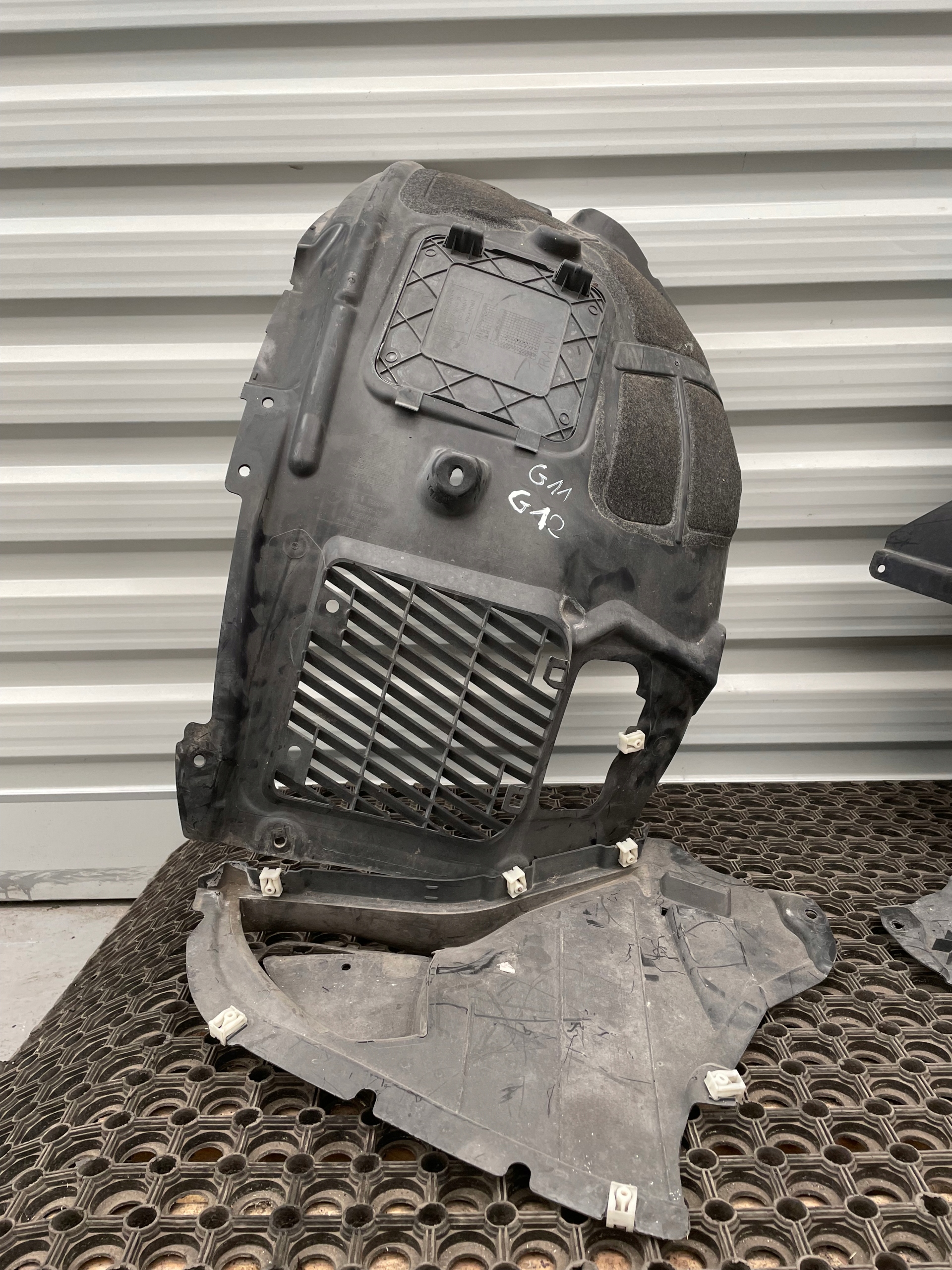 BMW G11 G12 NADKOLE PRZÓD PRAWY 7340194