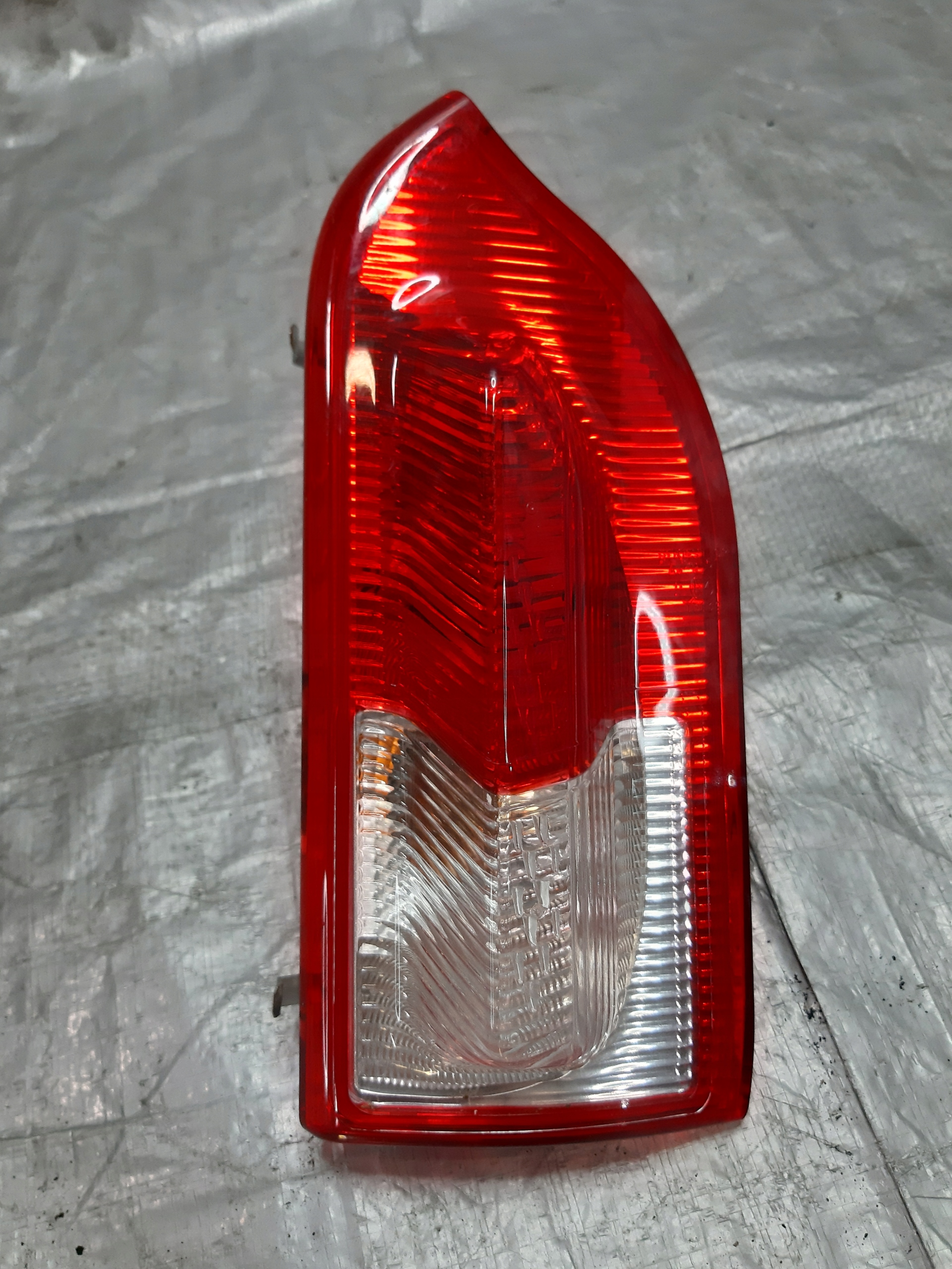 OPEL INSIGNIA A light right rear right rear part KOMBI