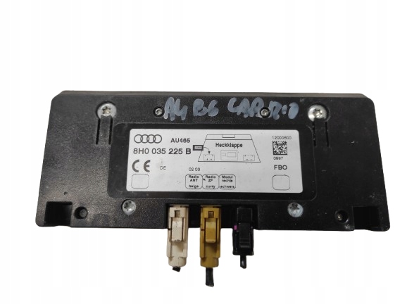 AUDI A4 B6 CABRIO 02- WZMACNIACZ ANTENY 8H0035225B