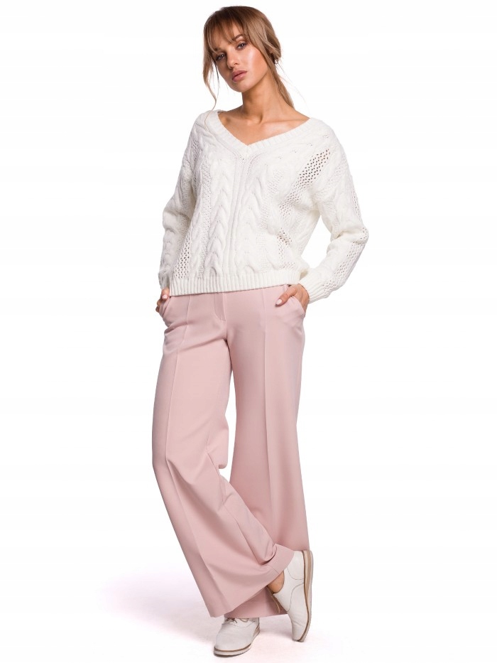 

Eu S/m M510 Ażurowy sweter z dekoltem w serek - ec