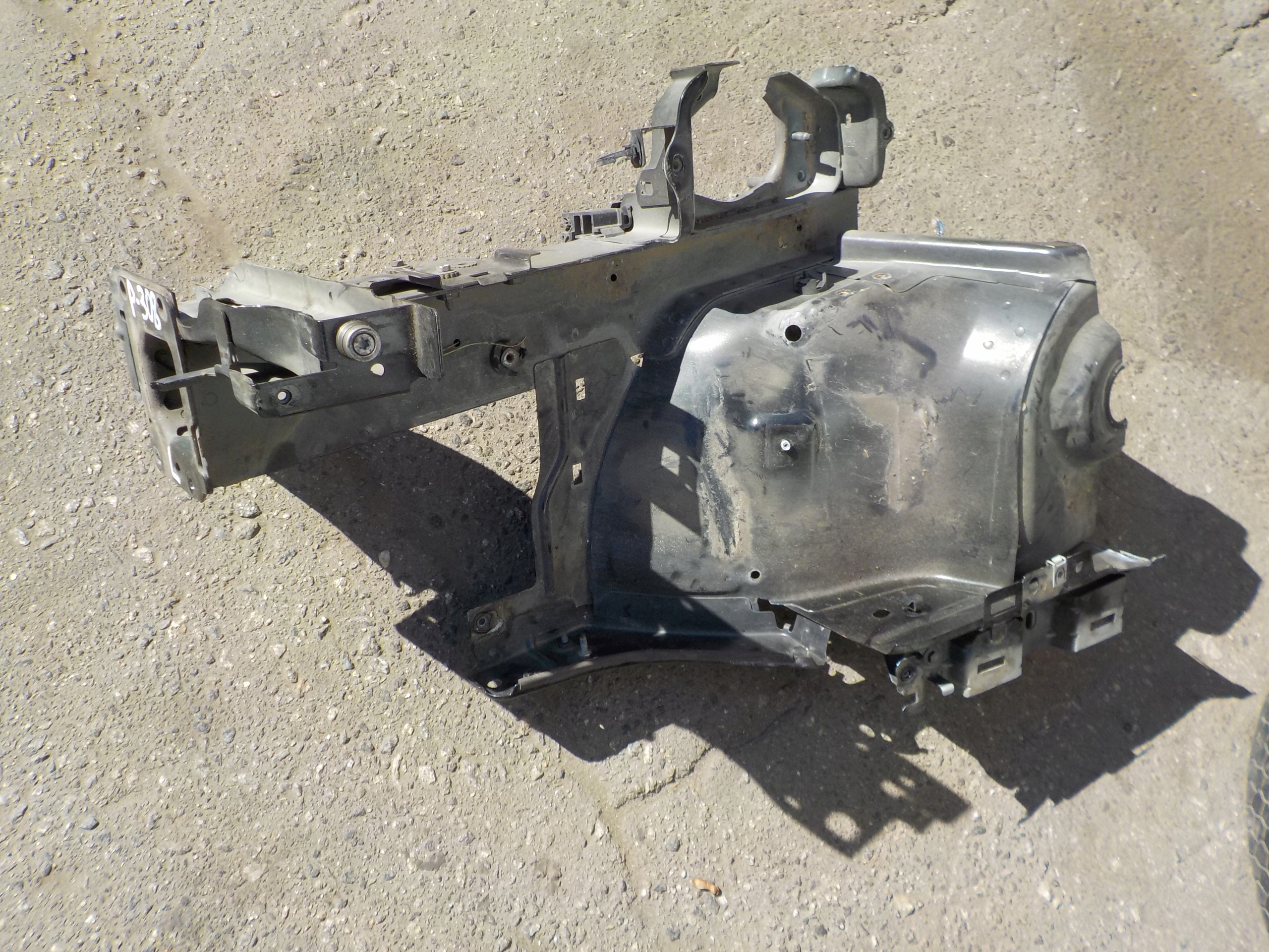 quarto LONGHERONE sinistra peugeot 308 e T7 2008r