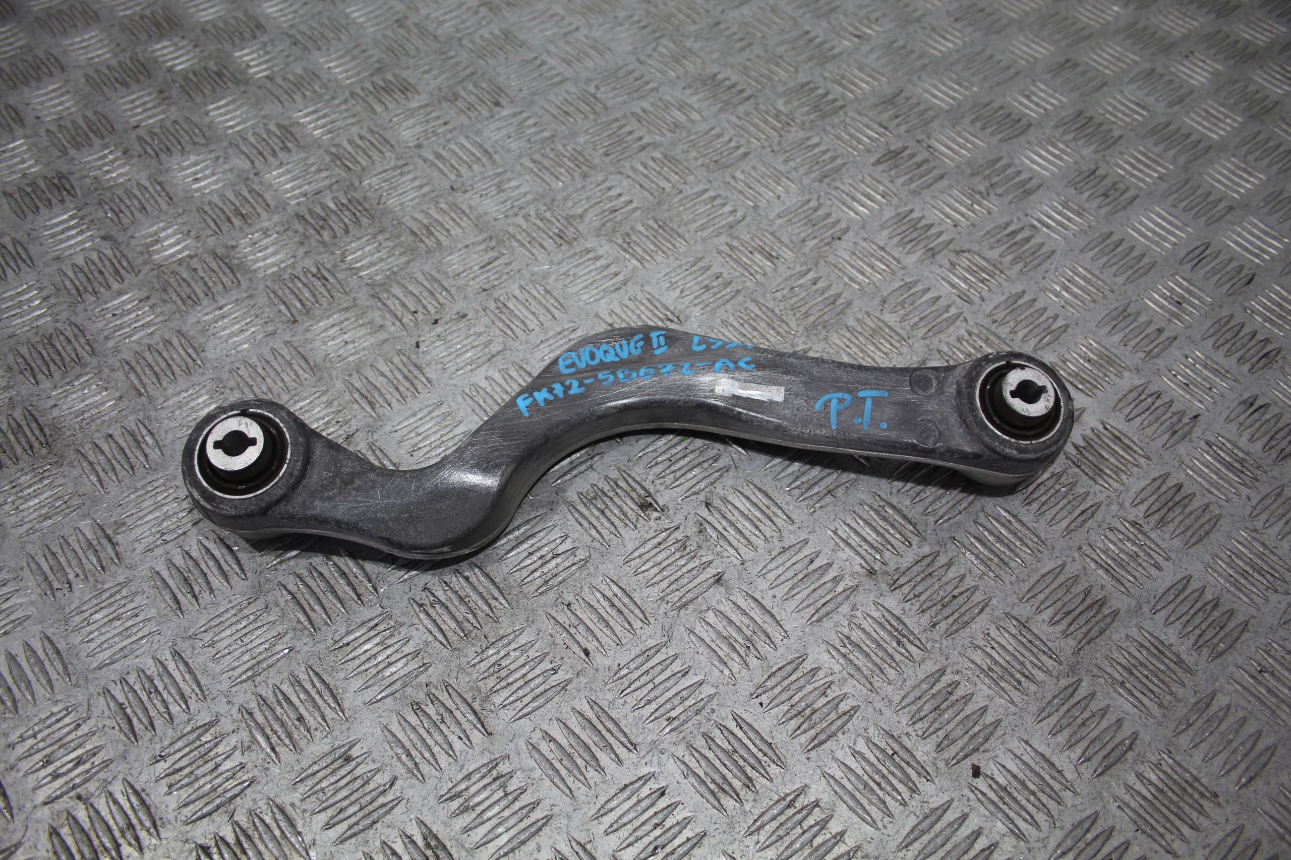 Querlenker rechts heck EVOQUE II 2 L551 FK72-5B672-AC