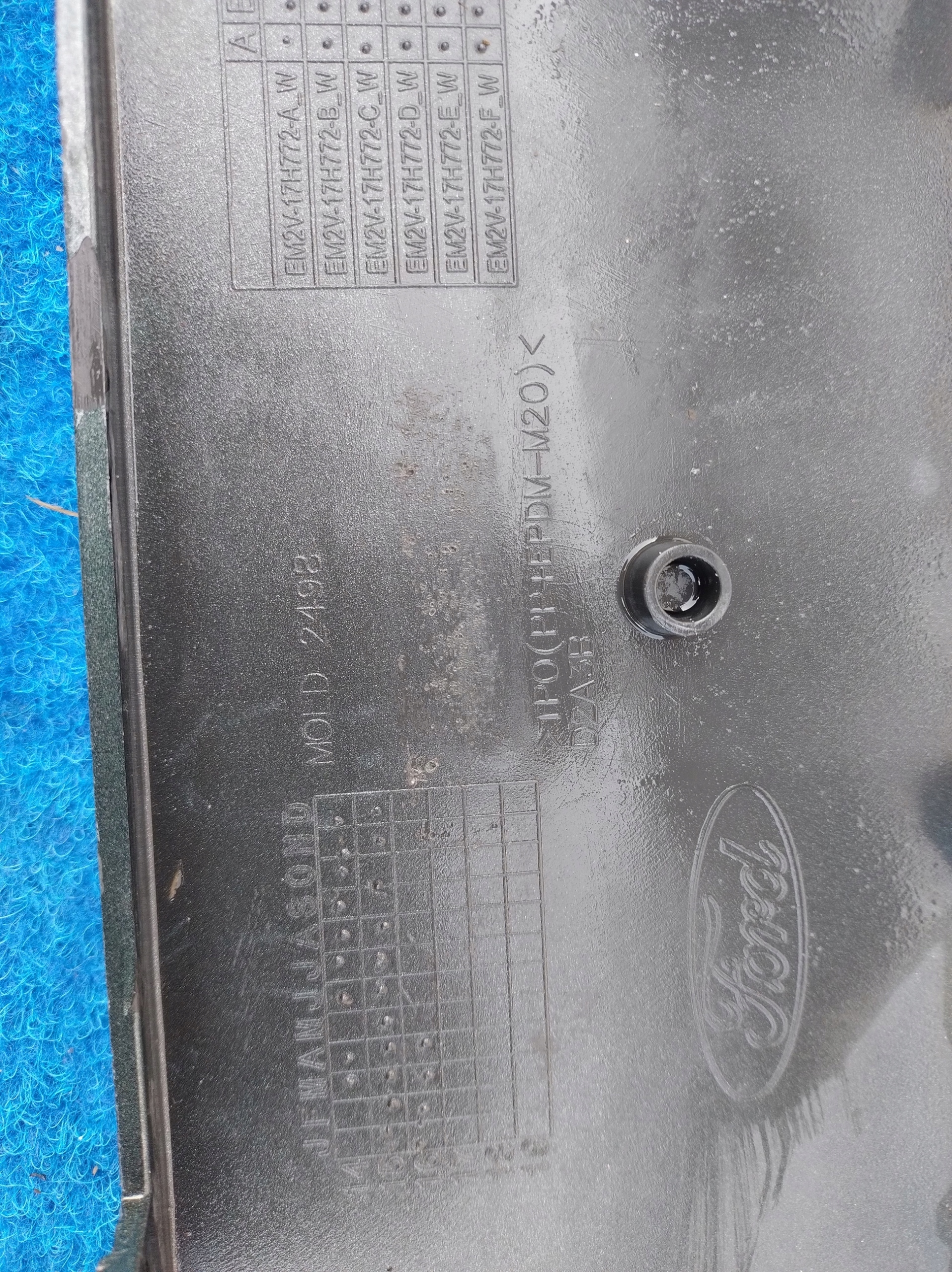FORD S-MAX MK2 15-19 ROK bumper front 6XPDC EM2B-17F003-A A395