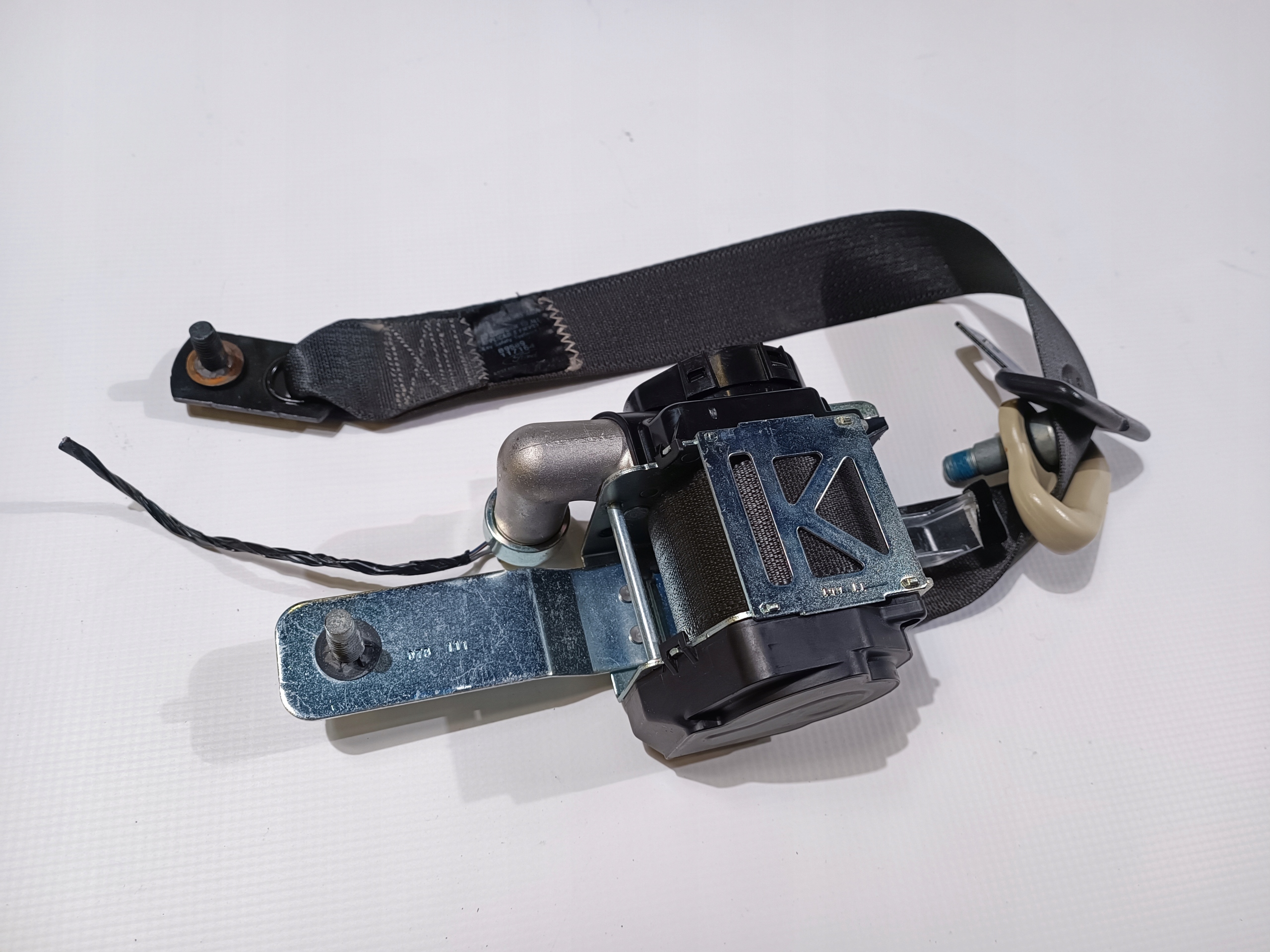 tension belt safety left front front driver´s Ford Flex 2013