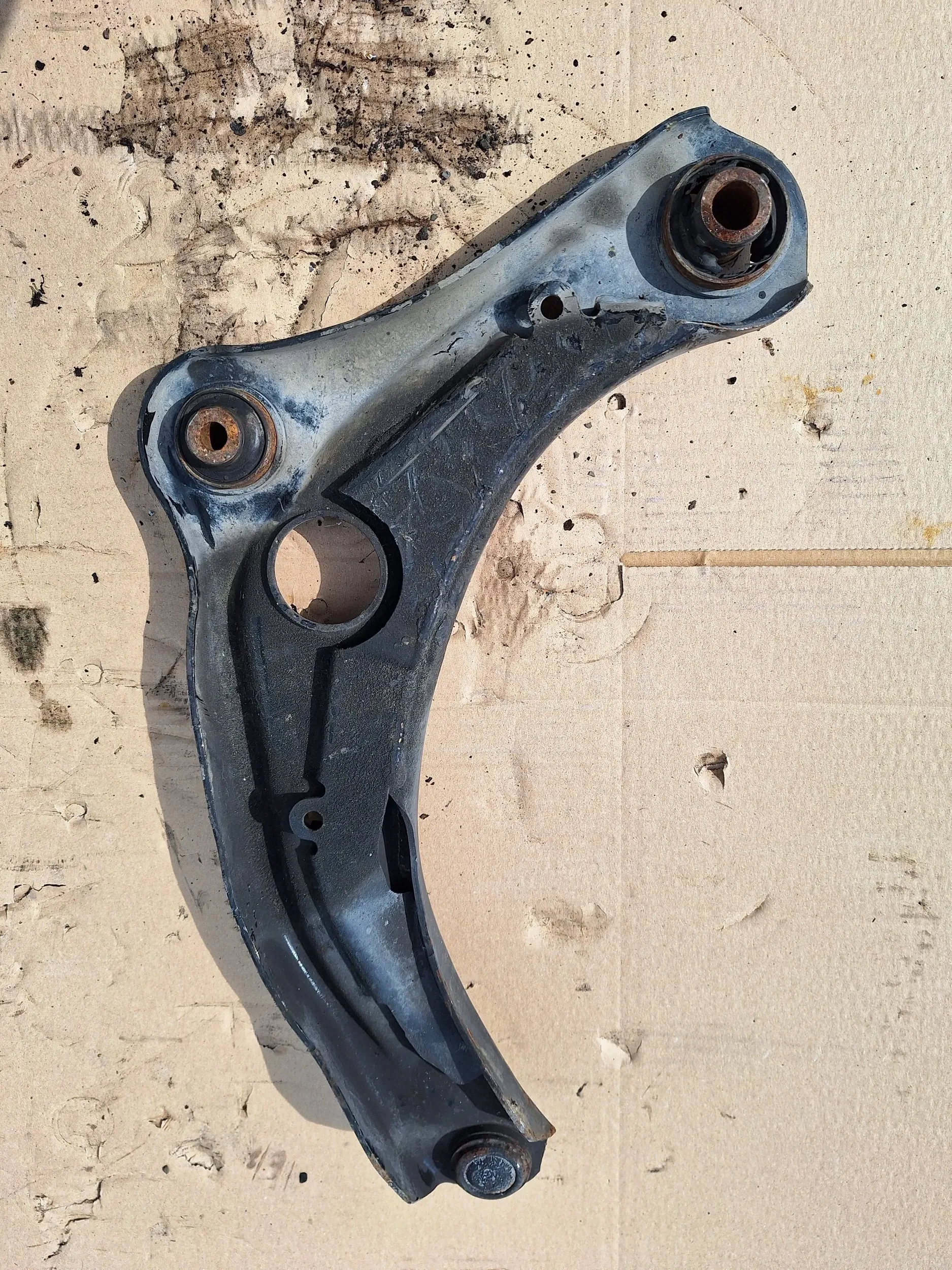 arm front right Nissan Micra K14 16