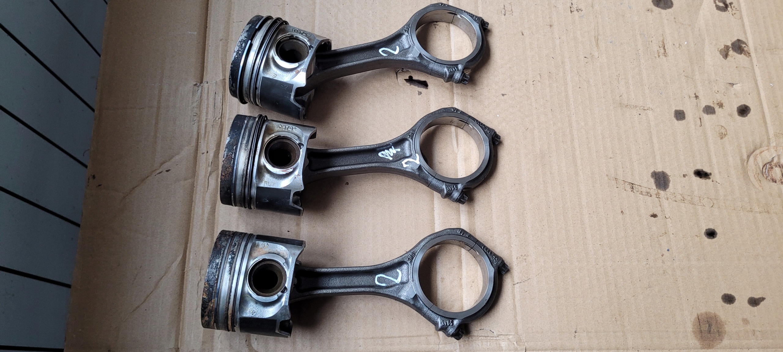 A7 4G pistone Biella 059AE 065DF 3.0 TDI CDU CLA A6 C7 4G A4 B8 Q5 A5
