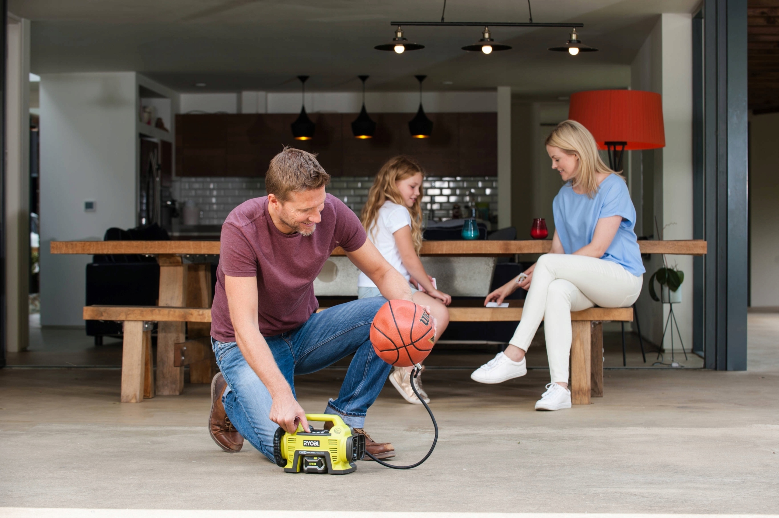 Pompka kompresor do pompowania RYOBI R18I-0 +1,3Ah Wydajność teoretyczna 0 l/min