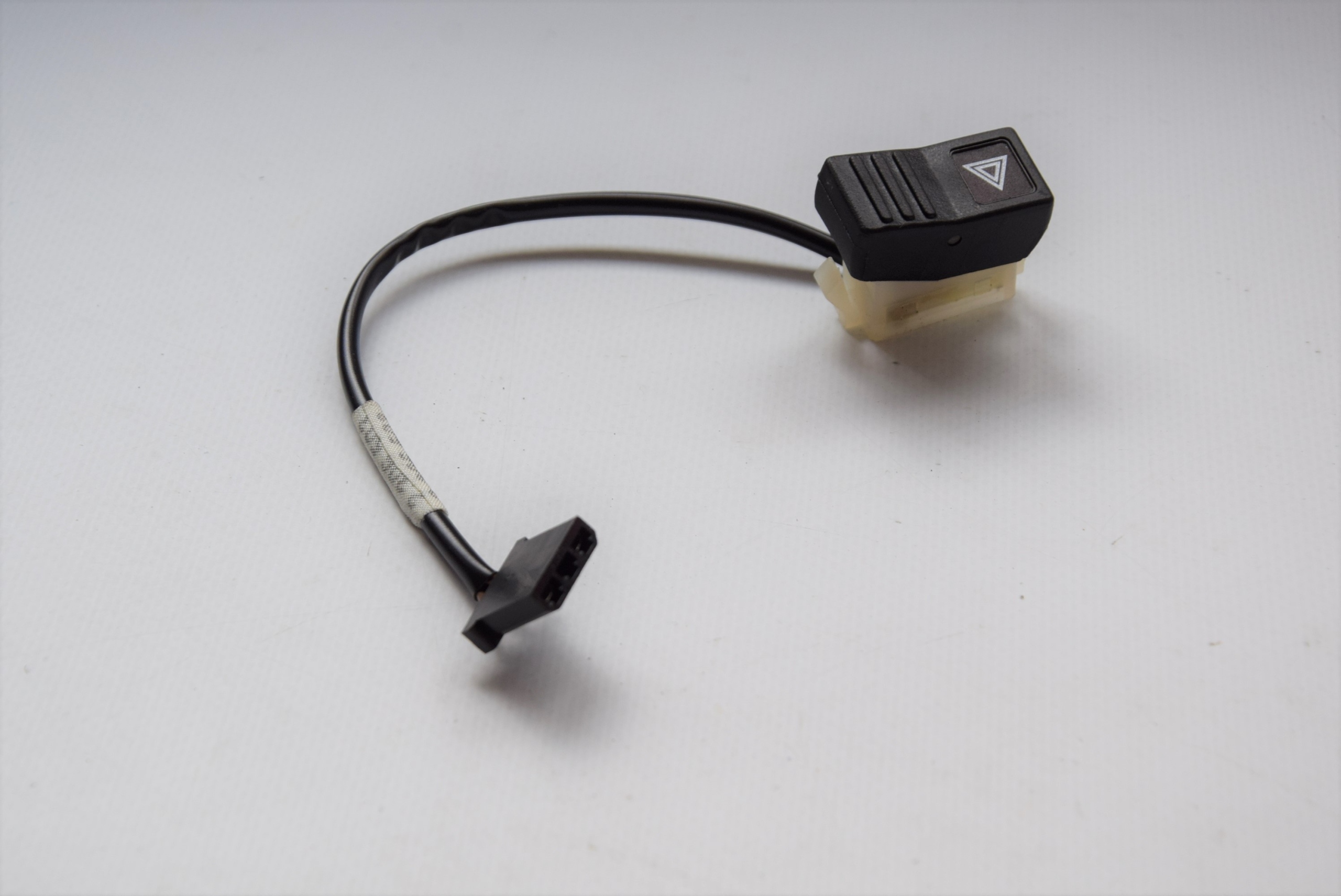 61312306503 - Новый ORG выключатель аварийного освещения BMW R850