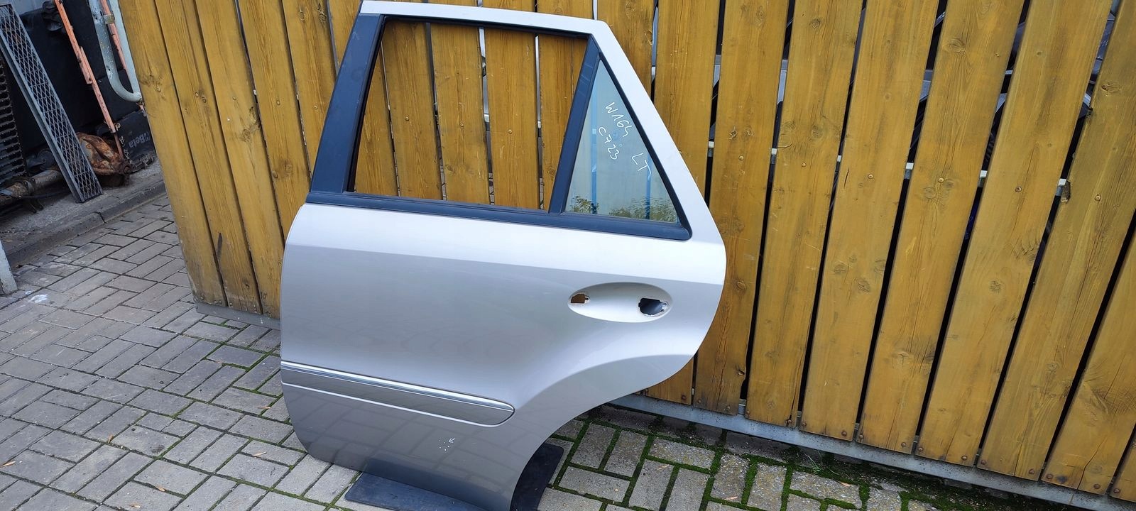 door rear part rear. left Mercedes W164 ML C723