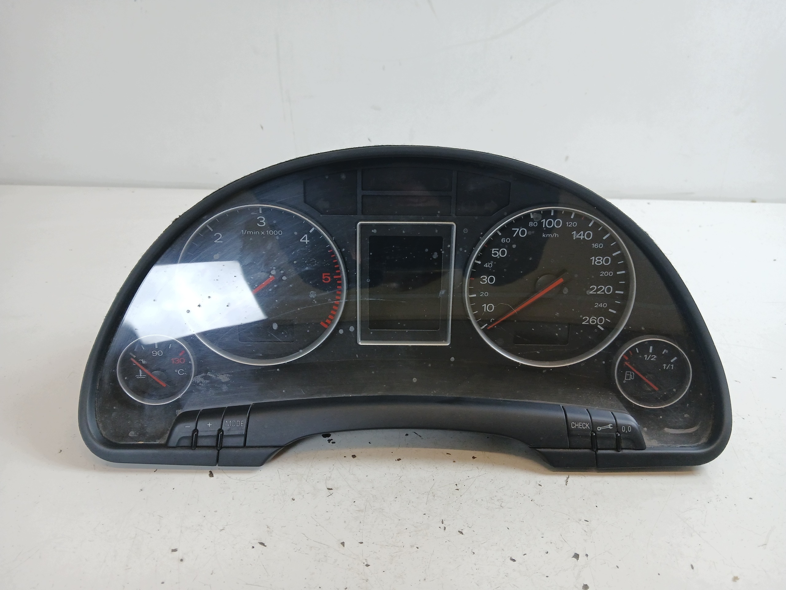 AUDI A4 B6 1.9 TDI dials dials 8E0920930T