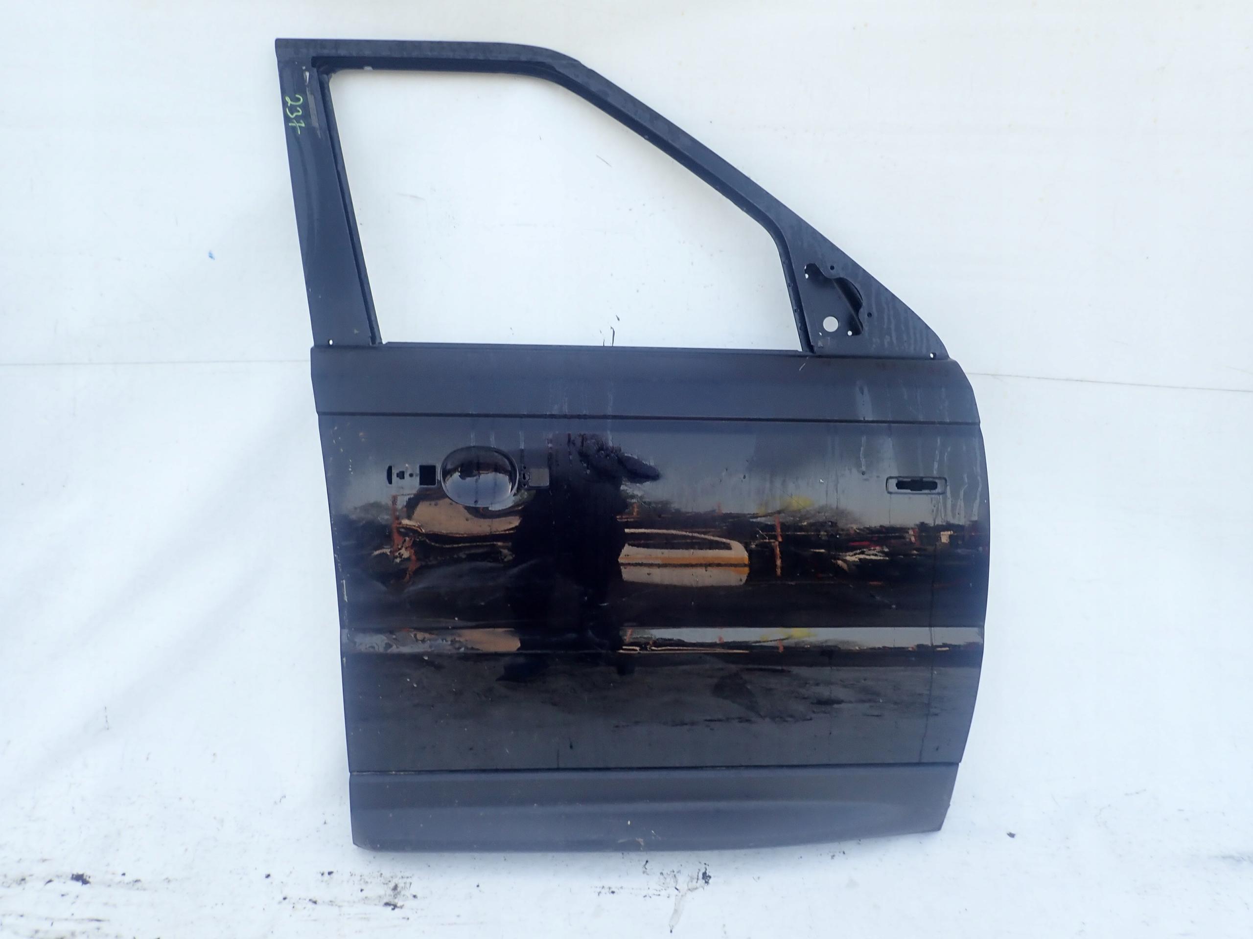 RANGE ROVER SPORT and 1 05-12 door front right