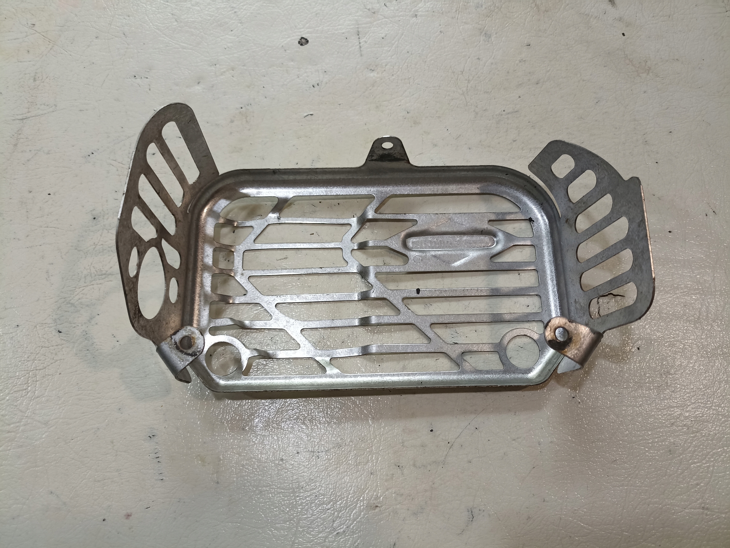 Osłona tłumika Briggs Stratton 800 850 875 Marka Briggs&Stratton