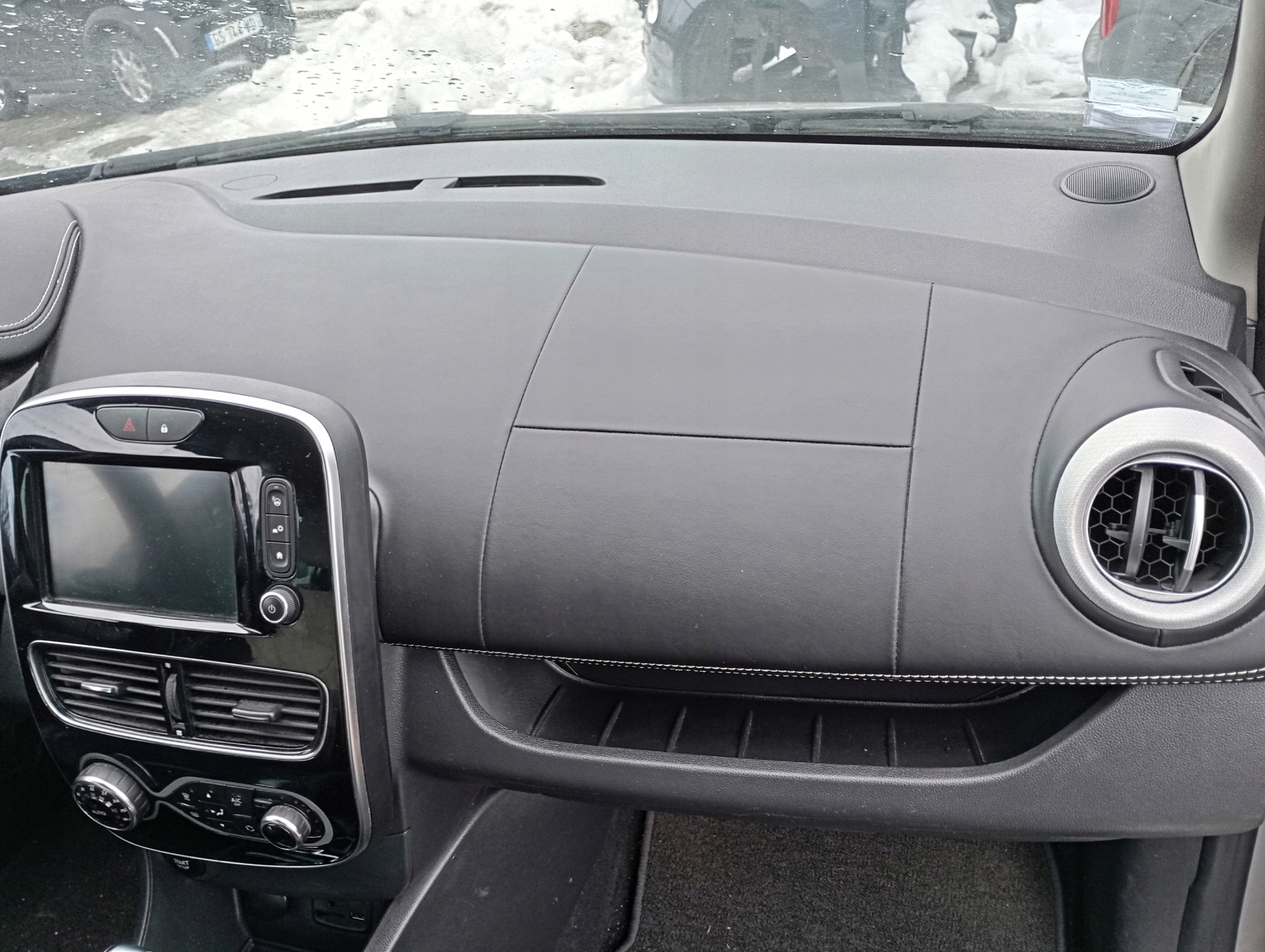 RENAULT CLIO 4 IV BH airbags airbag dashboard console cockpit INITIALE leather EU