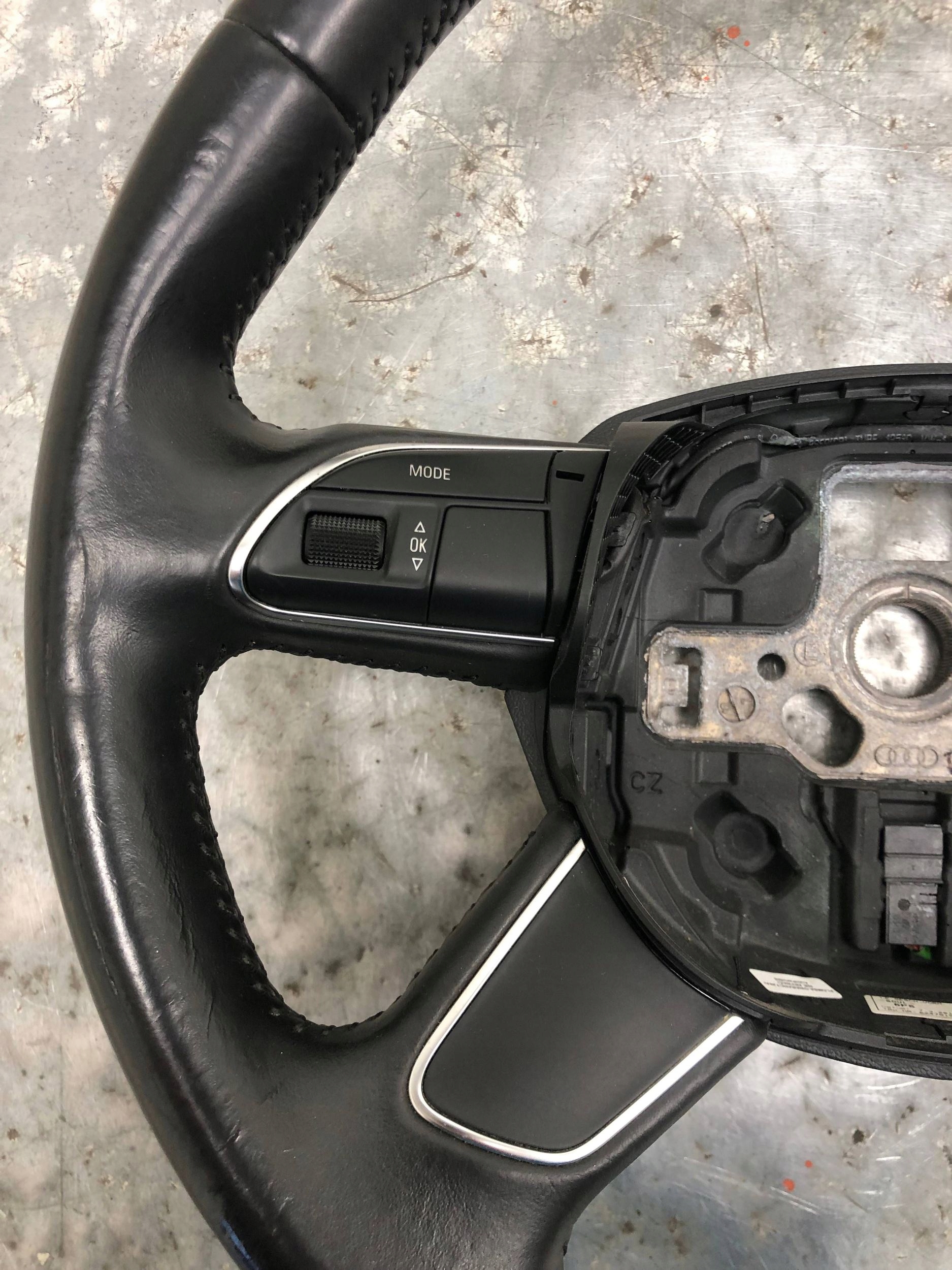 lenkrad Leder MULTIFUNKCJA AUDI A4 B8 LIFT 4L0419091AC