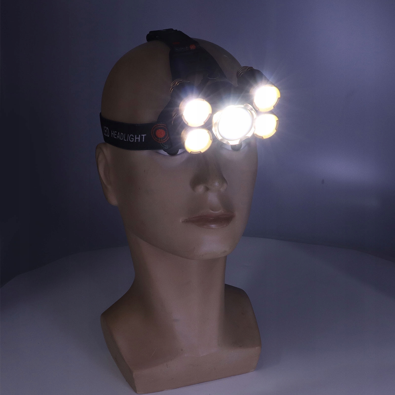 5-głowicowy reflektor LED Zewnętrzna latarka Kod producenta VN5GHD0