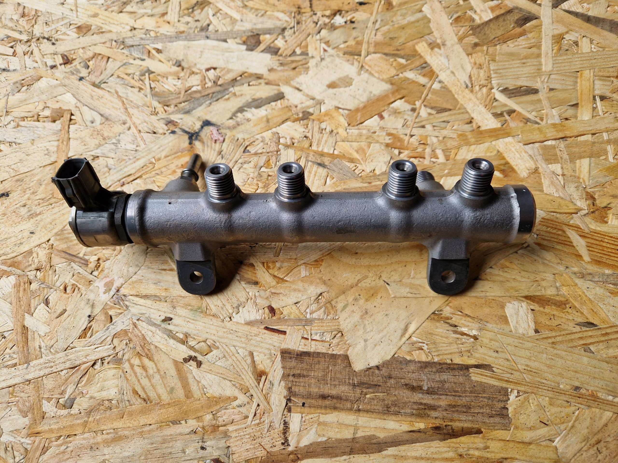 Rampe injection VOLVO XC60 XC90 2.0D MILD HYBRID 31432834