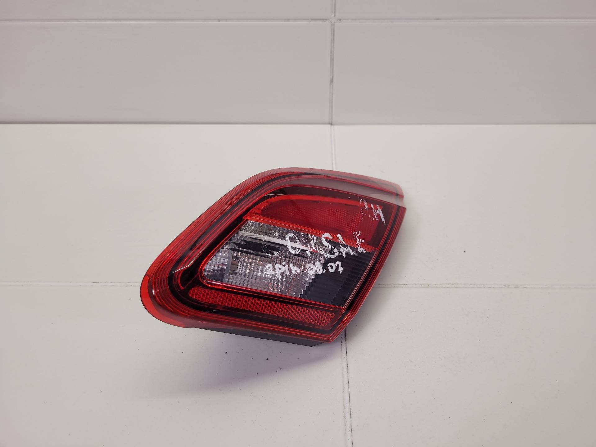 light rear to the bonnet right side Opel Corsa E 2016 39012624