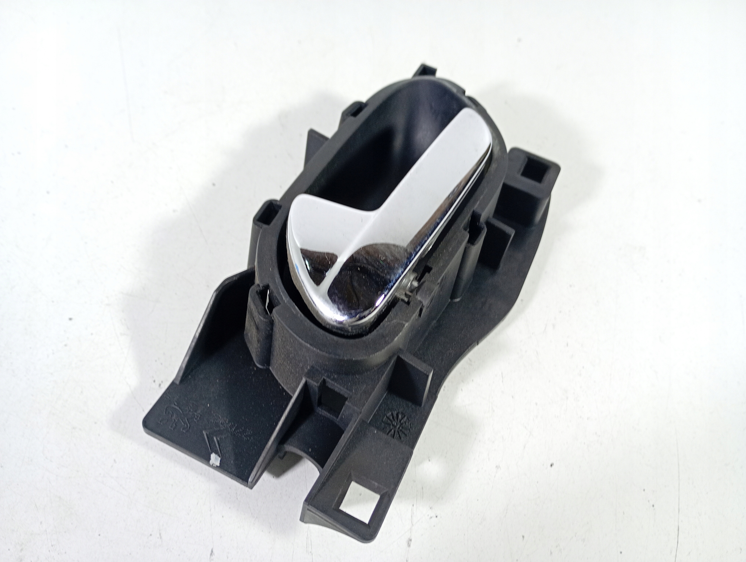 PEUGEOT 407 04-11 handle inner left front OE 96526178UD