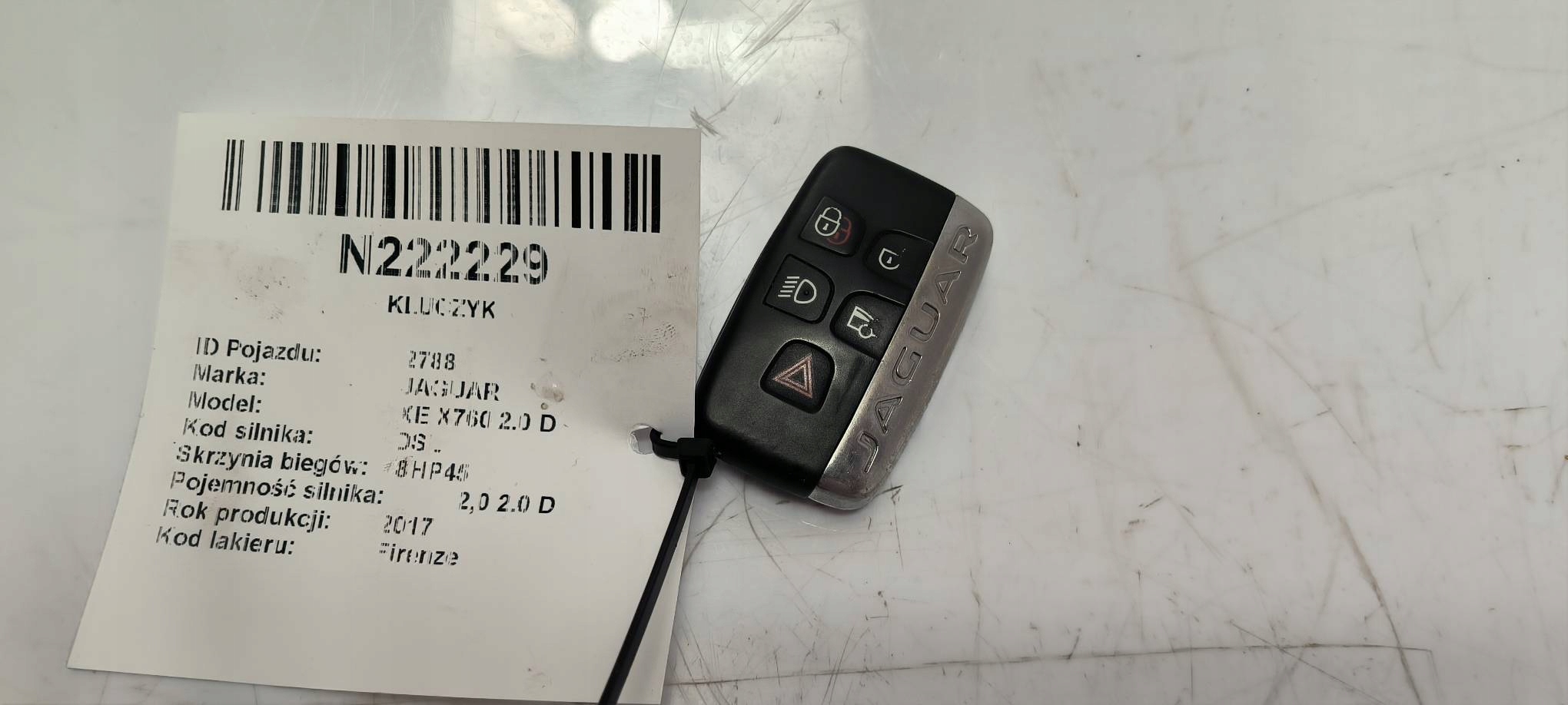 key JAGUAR XE X760 2.0 D