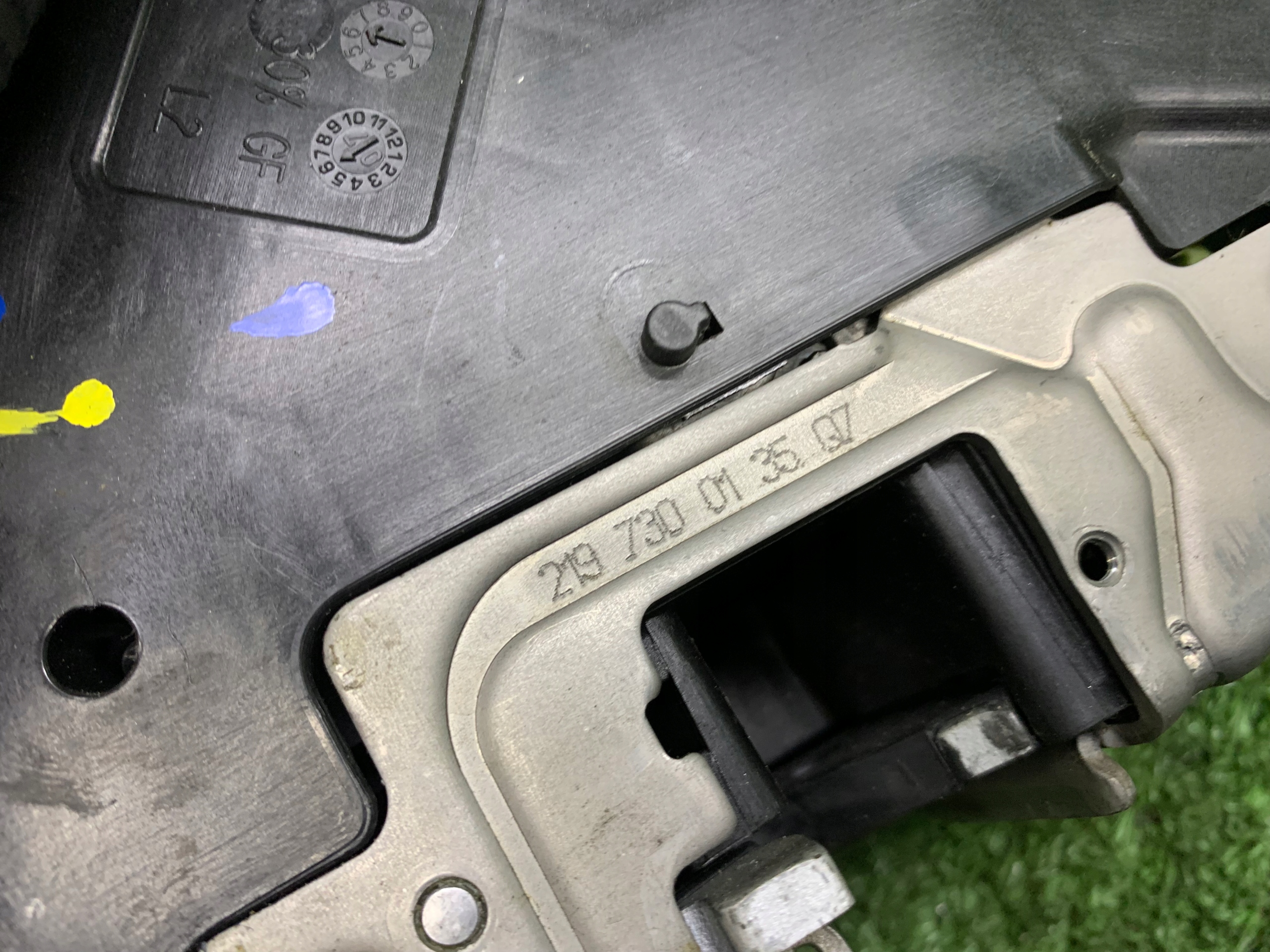 MERCEDES CLS W219 lock door left rear part 2197300135