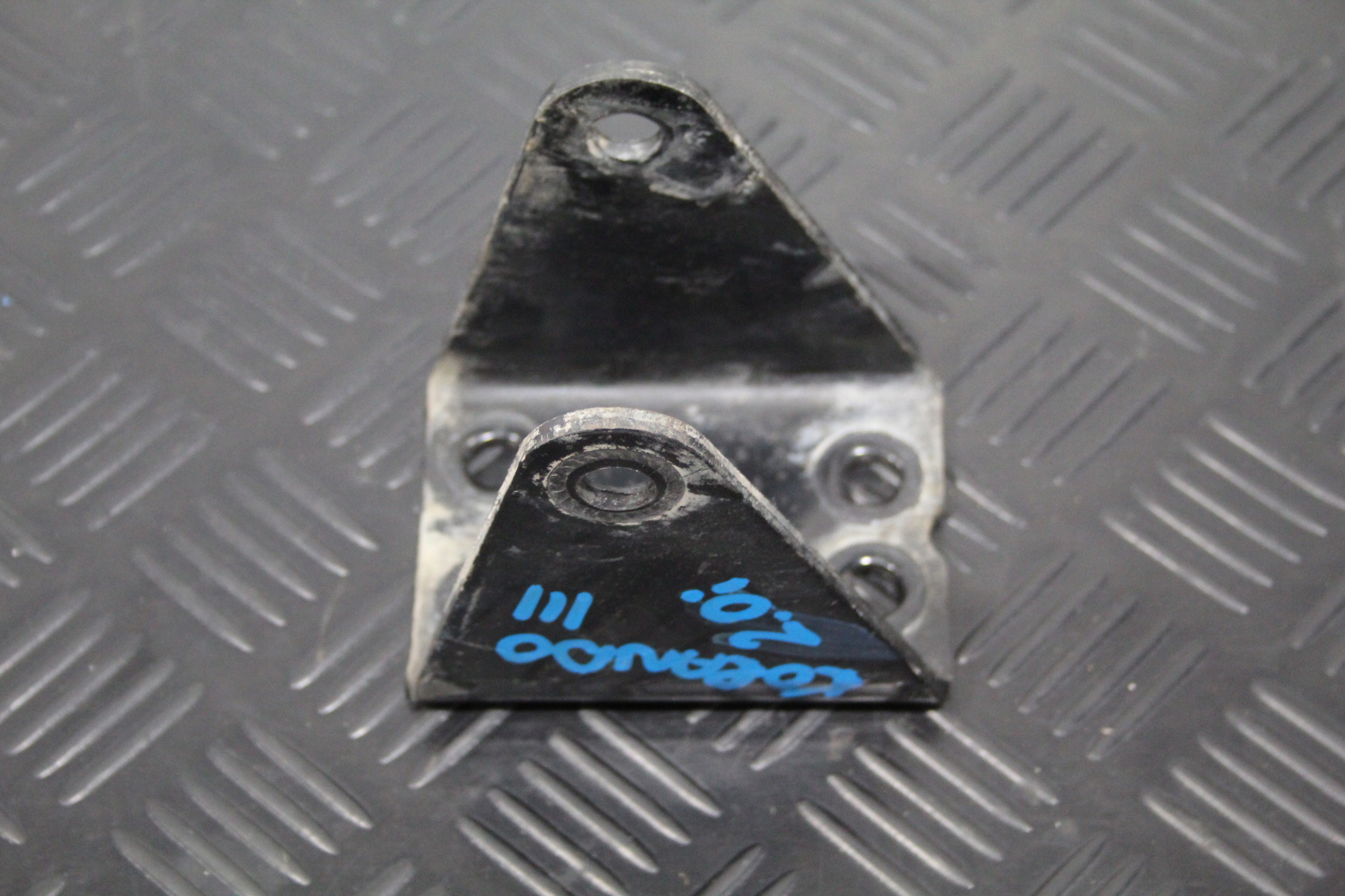 supporto staffa Motore SSANGYONG KORANDO III 3