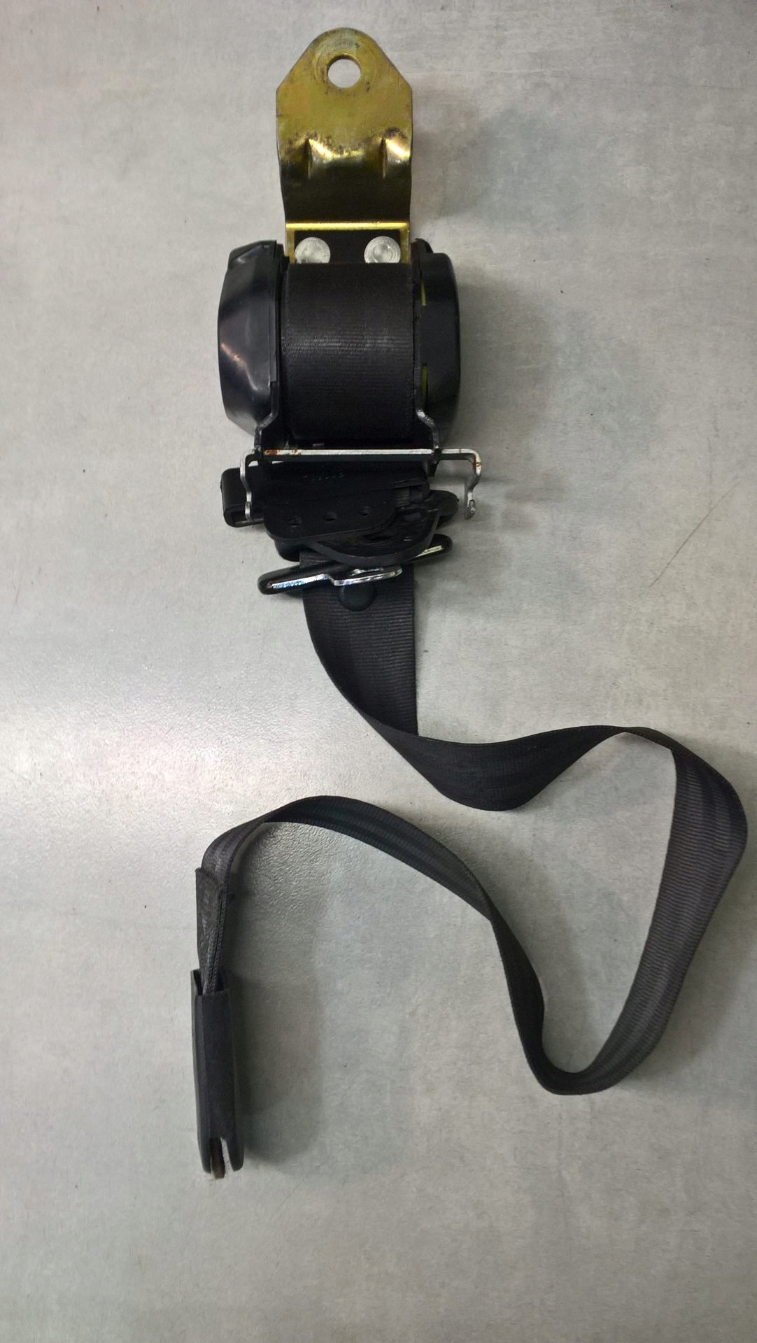 tension belt safety left front JEEP GRAND CHEROKEE