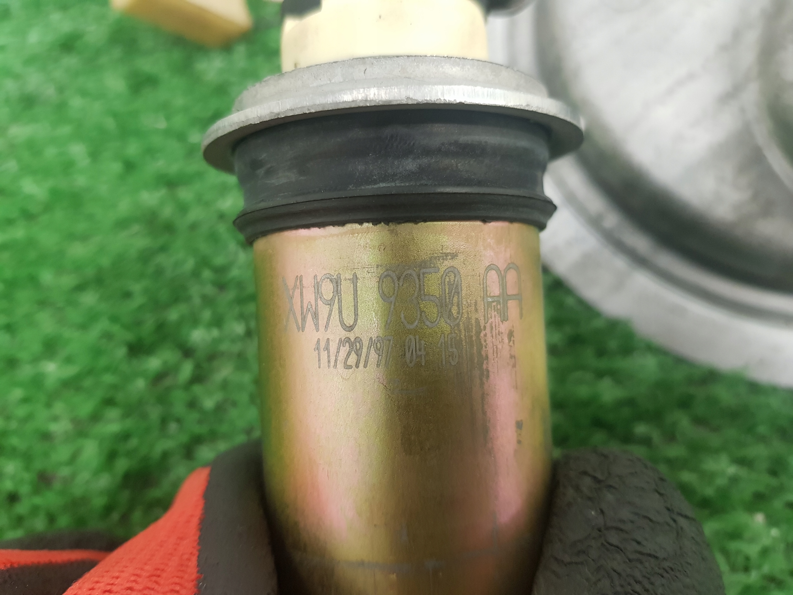 Kraftstoffpumpe Förderpumpe Z Behälter JAGUAR XJ XW9U9350AA 4.0 B