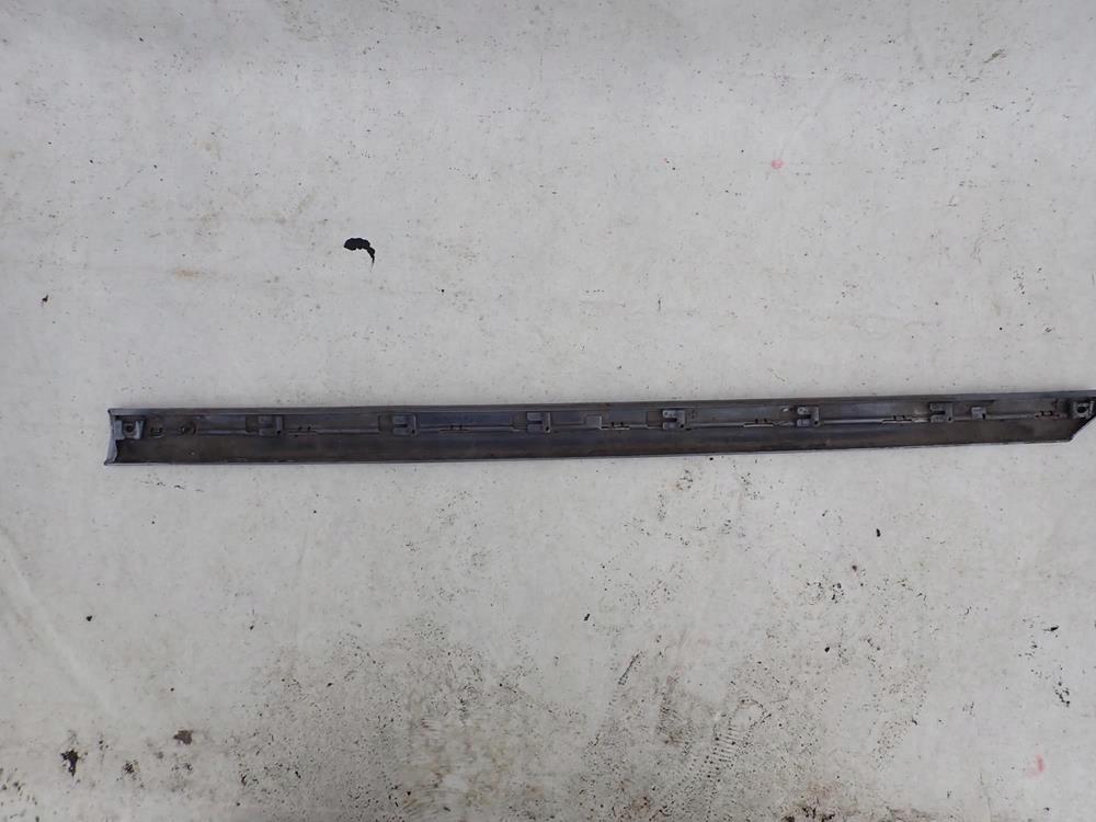 VW PASSAT B8 14-23 moulding door left front