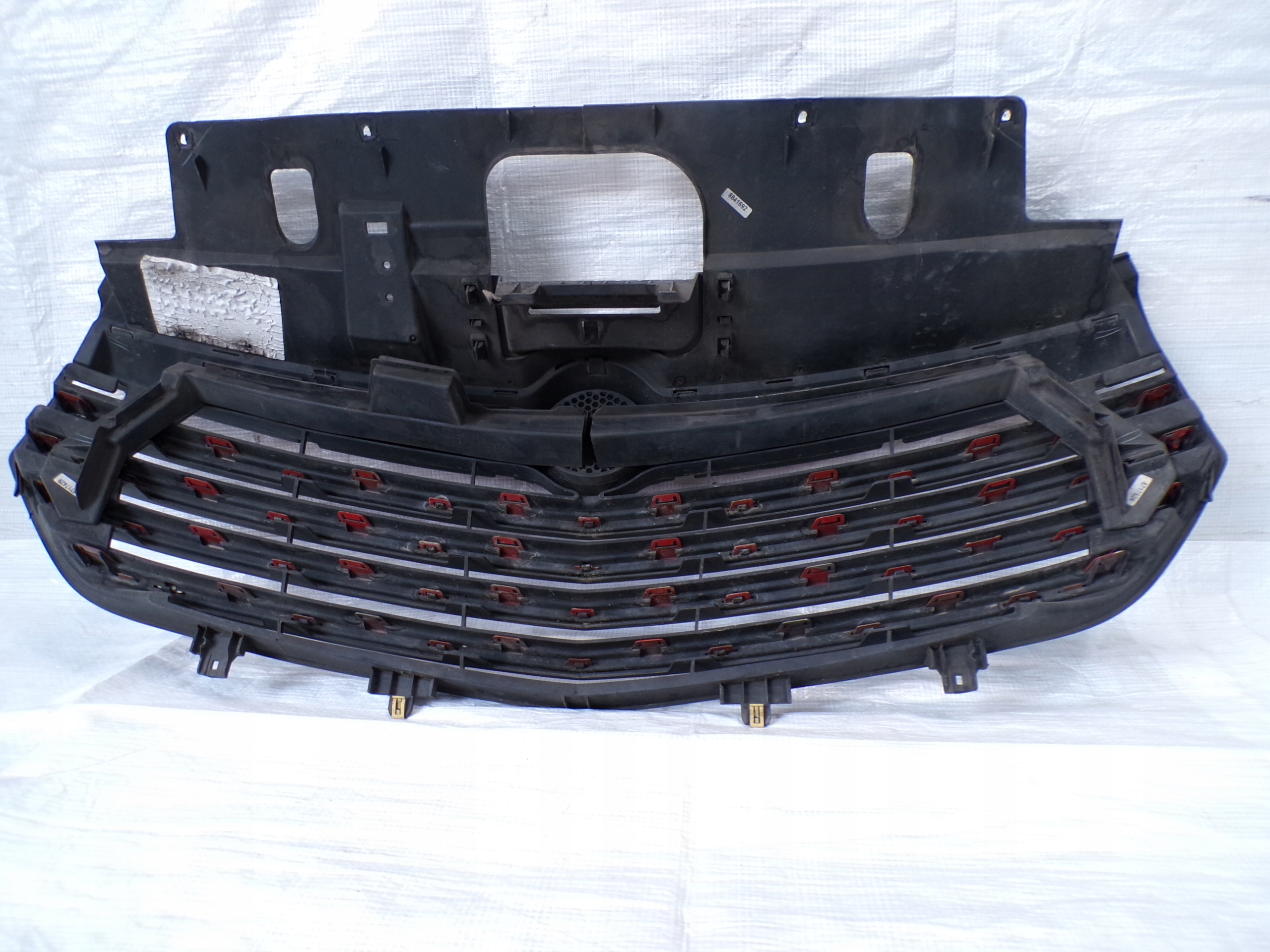 opel oe 93452299 решетка радиатора