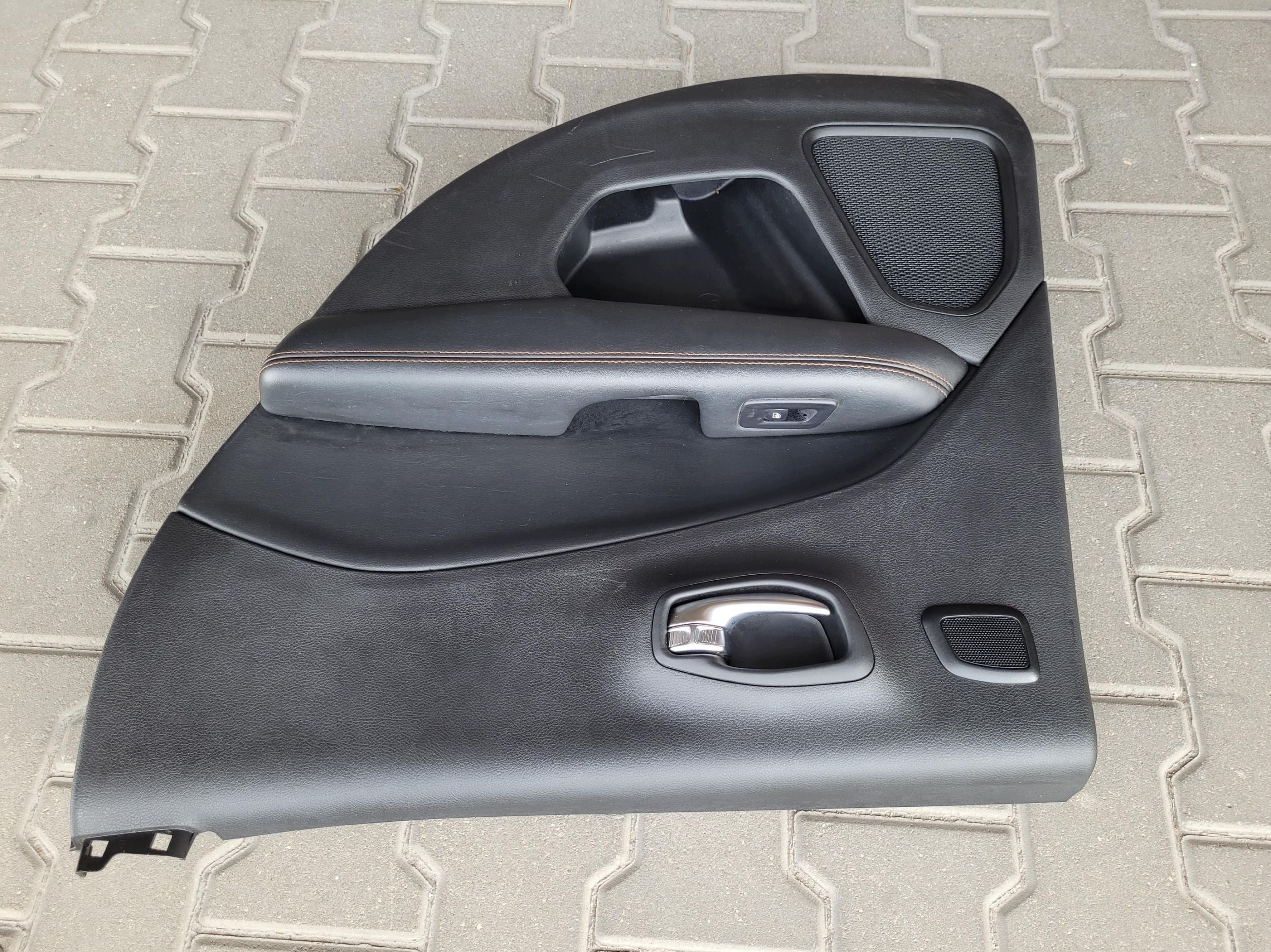 side door rear part right upholstery rear right JEEP COMPASS II