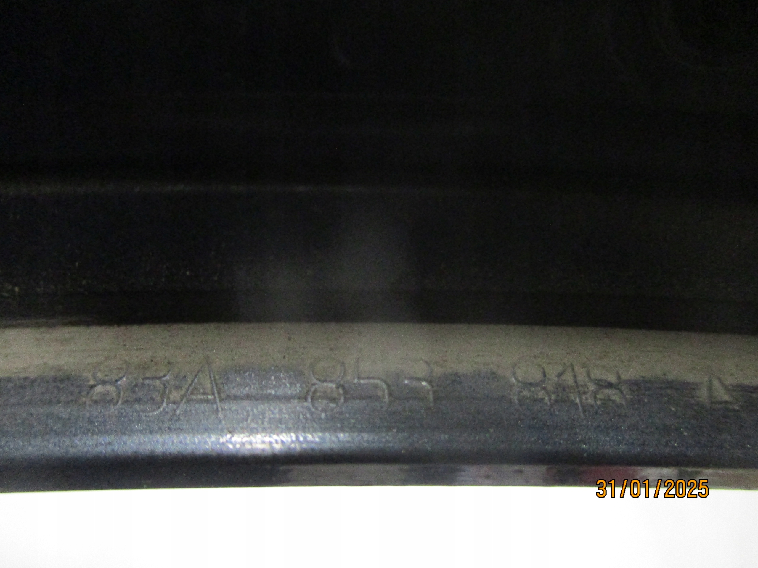 lista sárvédöt jobb AUDI Q3 83A 83A853818A