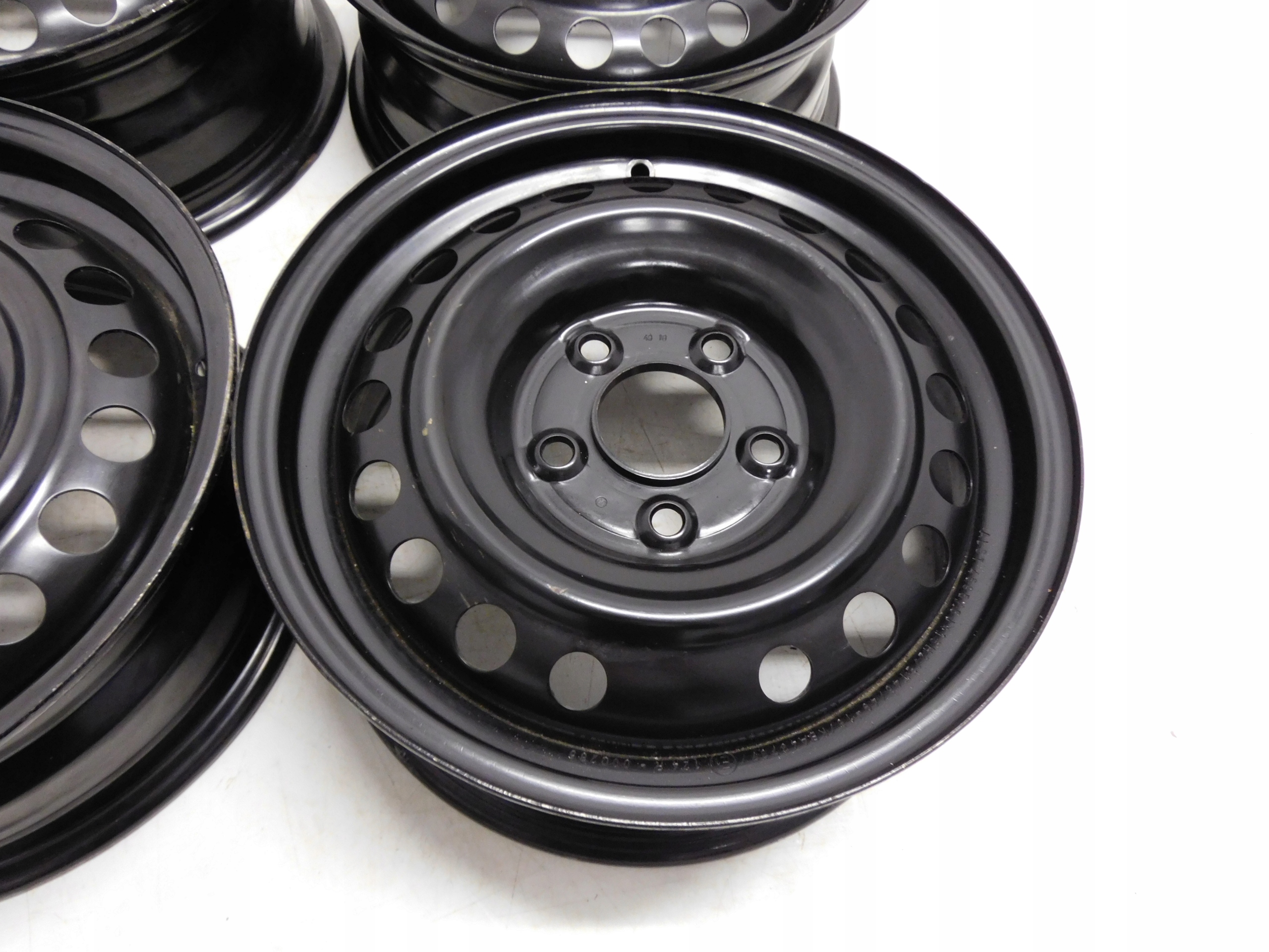 FELGI 15 KIA NIRO SOUL STONIC HYUNDAI I30 IONIQ Otwór centralny (mm) 67,1