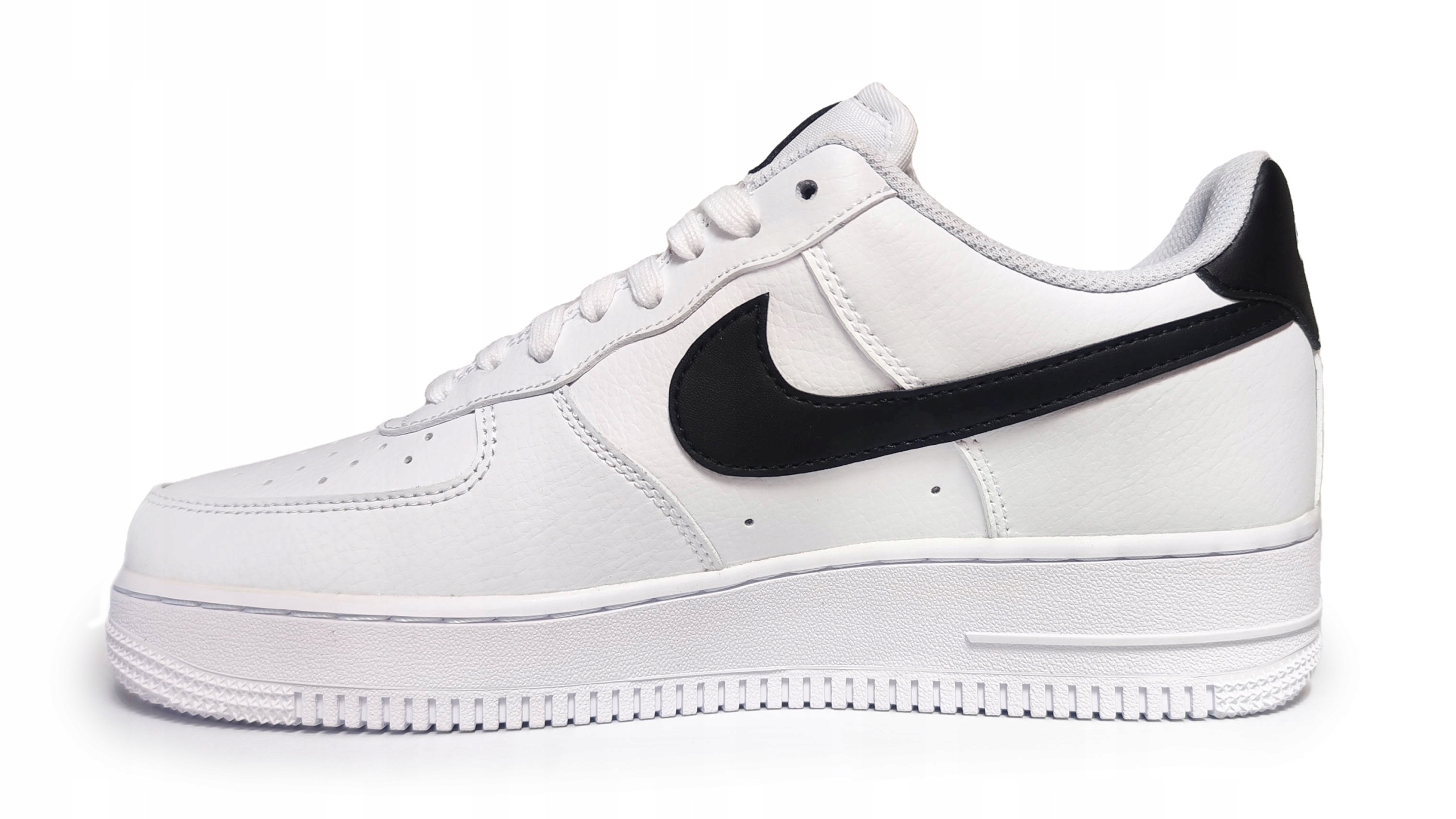 NIKE Air Force 1 WMNS DD8959 103 r. 39 Marka Nike