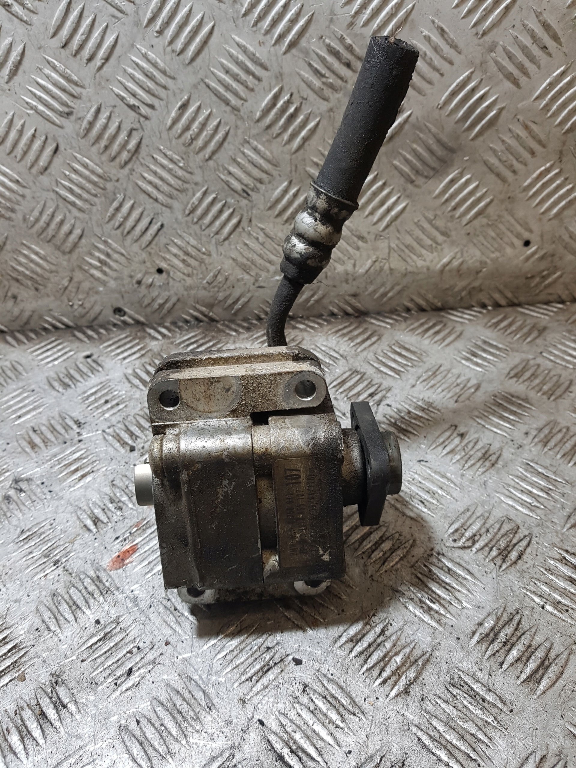 servo čerpadlo BMW E46